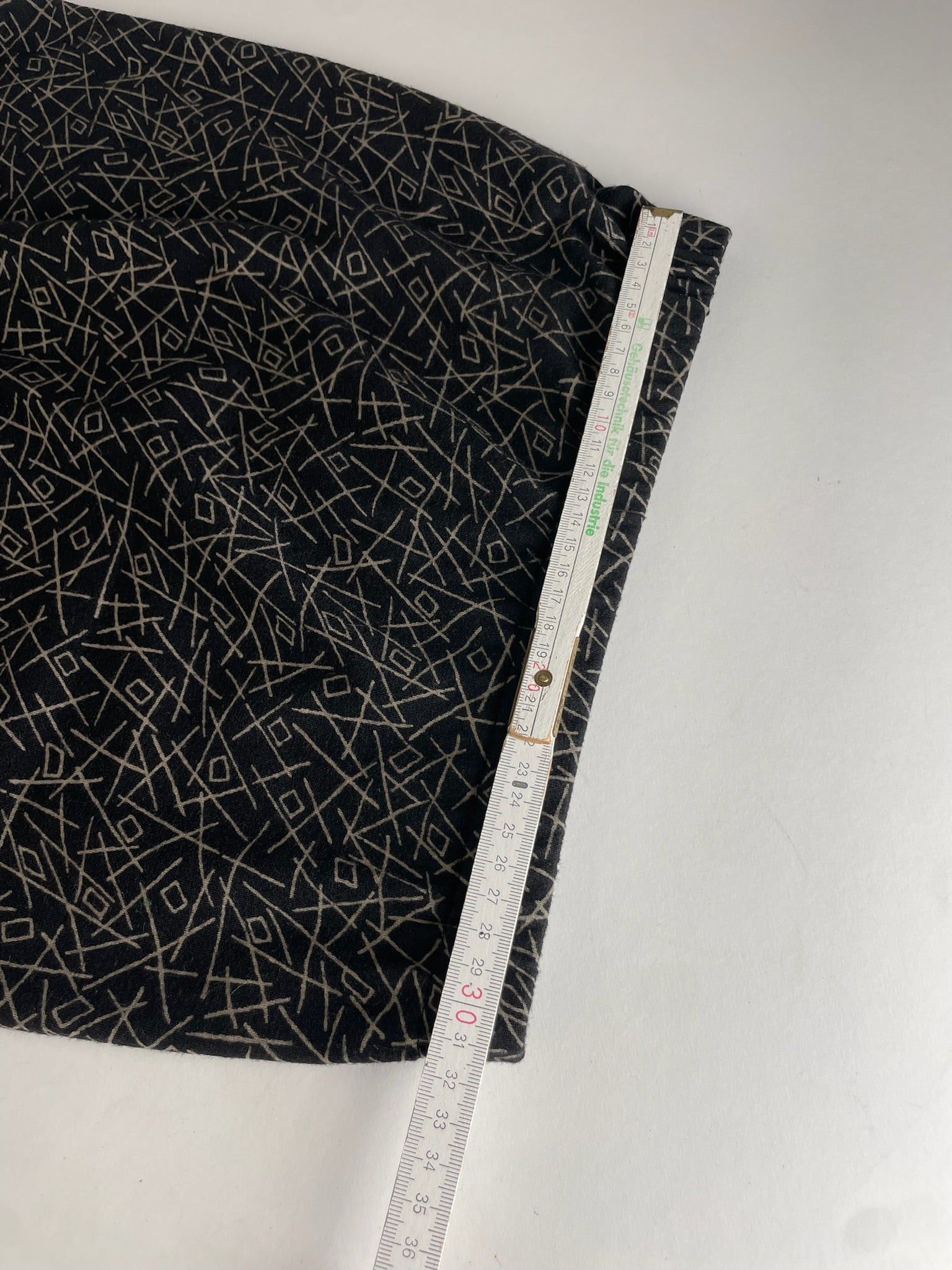 Comme des Garcons Vintage Comme Des Garçons Abstract Skirt Black Gold M Size 30" / US 8 / IT 44 - 7 Thumbnail