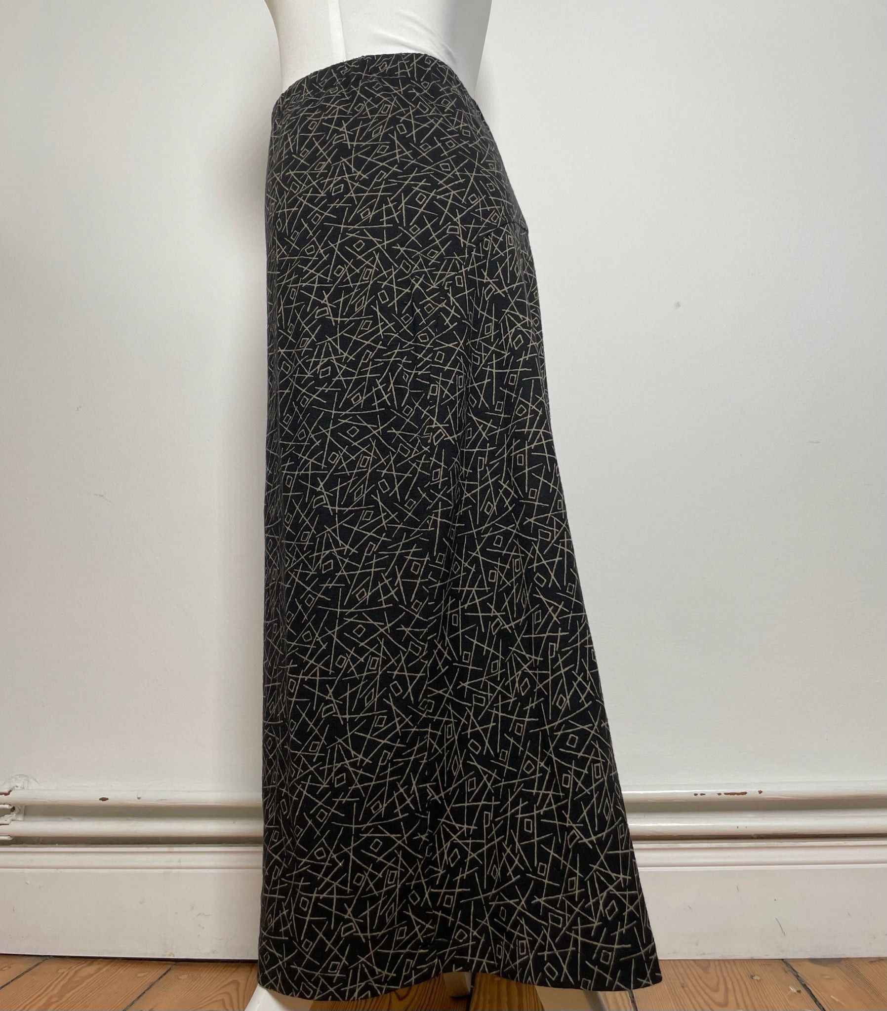 Comme des Garcons Vintage Comme Des Garçons Abstract Skirt Black Gold M Size 30" / US 8 / IT 44 - 4 Thumbnail