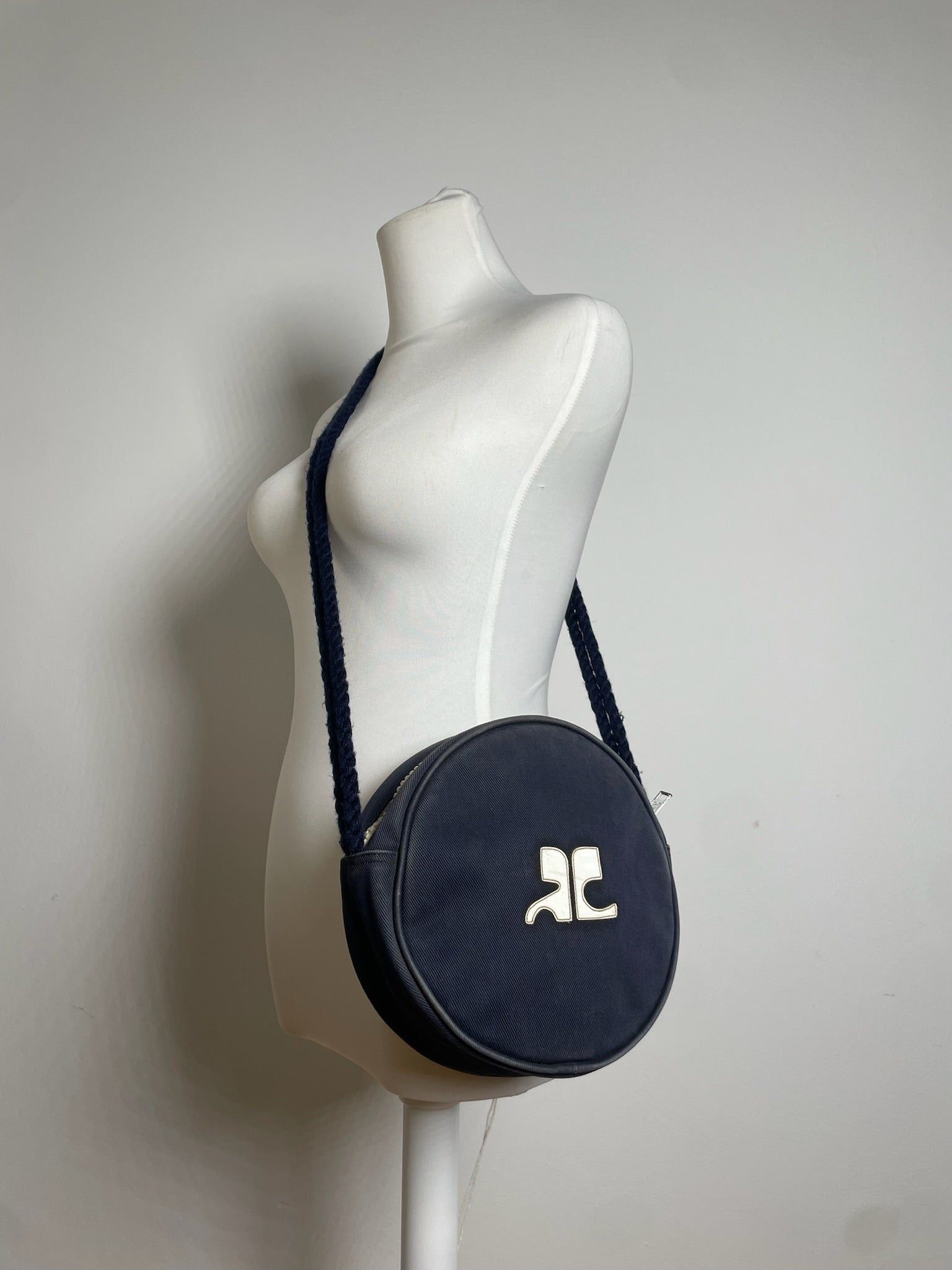 Courreges Vintage Paris Canvas Crossbody/Shoulder Bag Navy White Size ONE SIZE - 3 Thumbnail