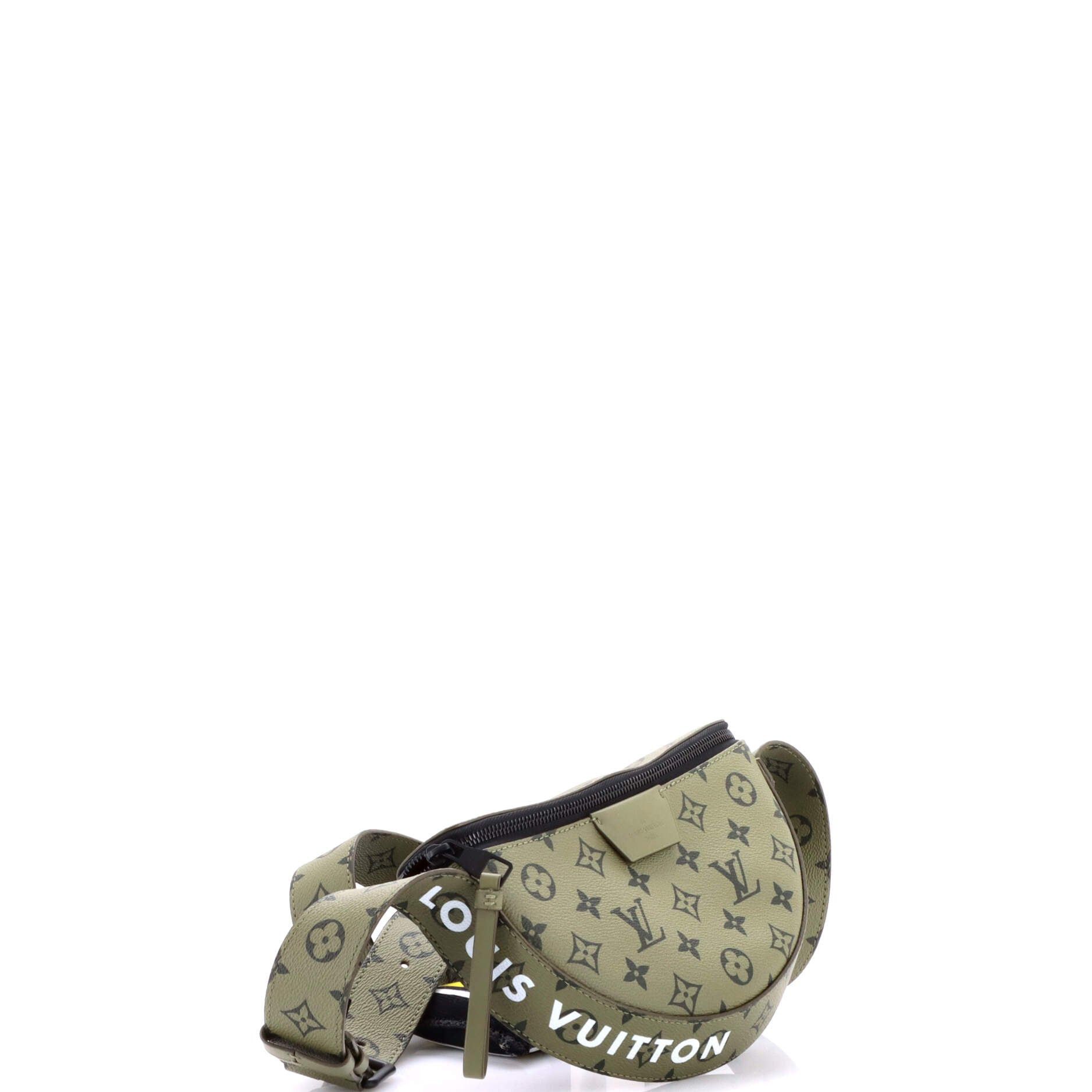 Louis Vuitton LV Moon Crossbody Bag Size ONE SIZE - 2 Thumbnail