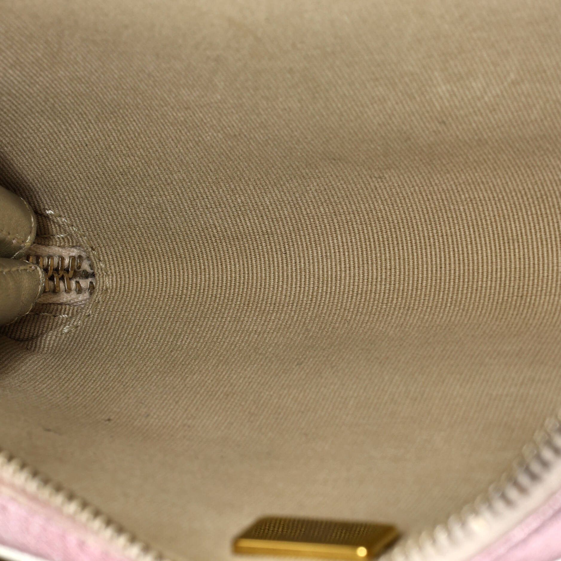 Chanel Like a Wallet Flap Bag Size ONE SIZE - 5 Thumbnail