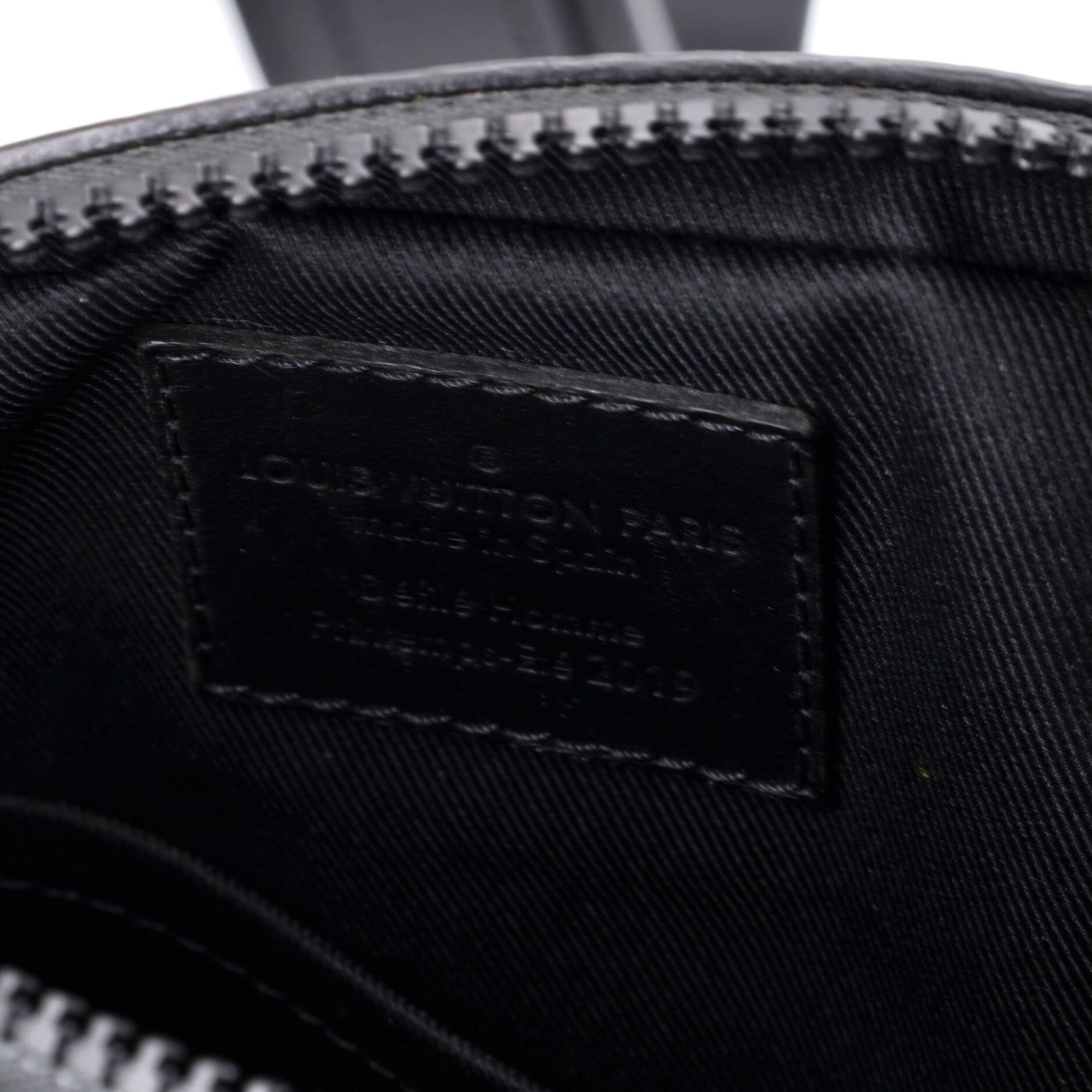 Louis Vuitton Side Utility Bag Size ONE SIZE - 7 Thumbnail