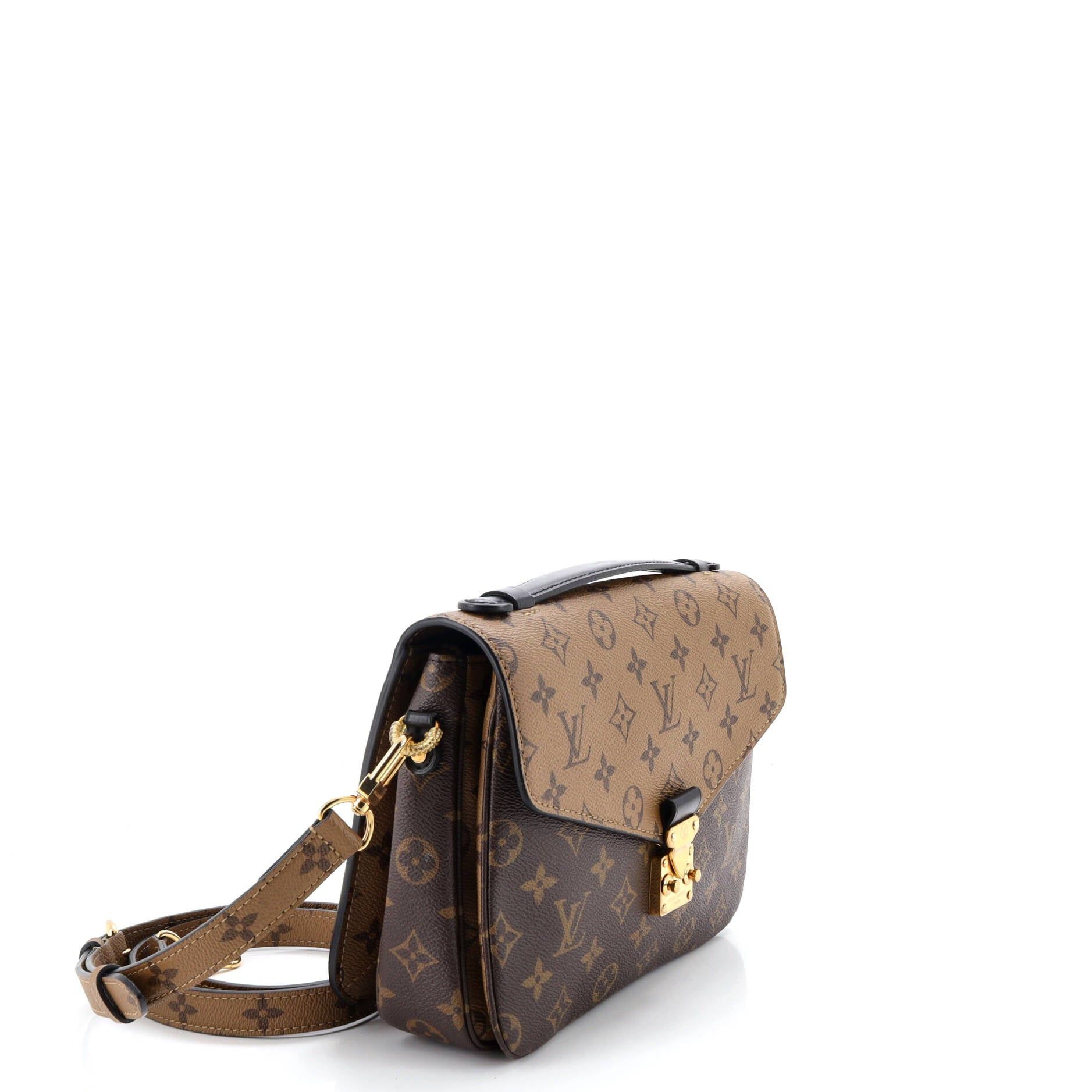 Louis Vuitton Pochette Metis Size ONE SIZE - 2 Thumbnail