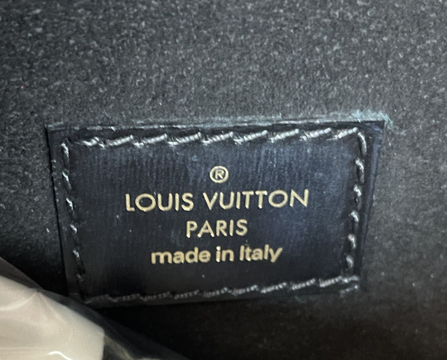 Louis Vuitton Pochette Metis Size ONE SIZE - 8 Thumbnail