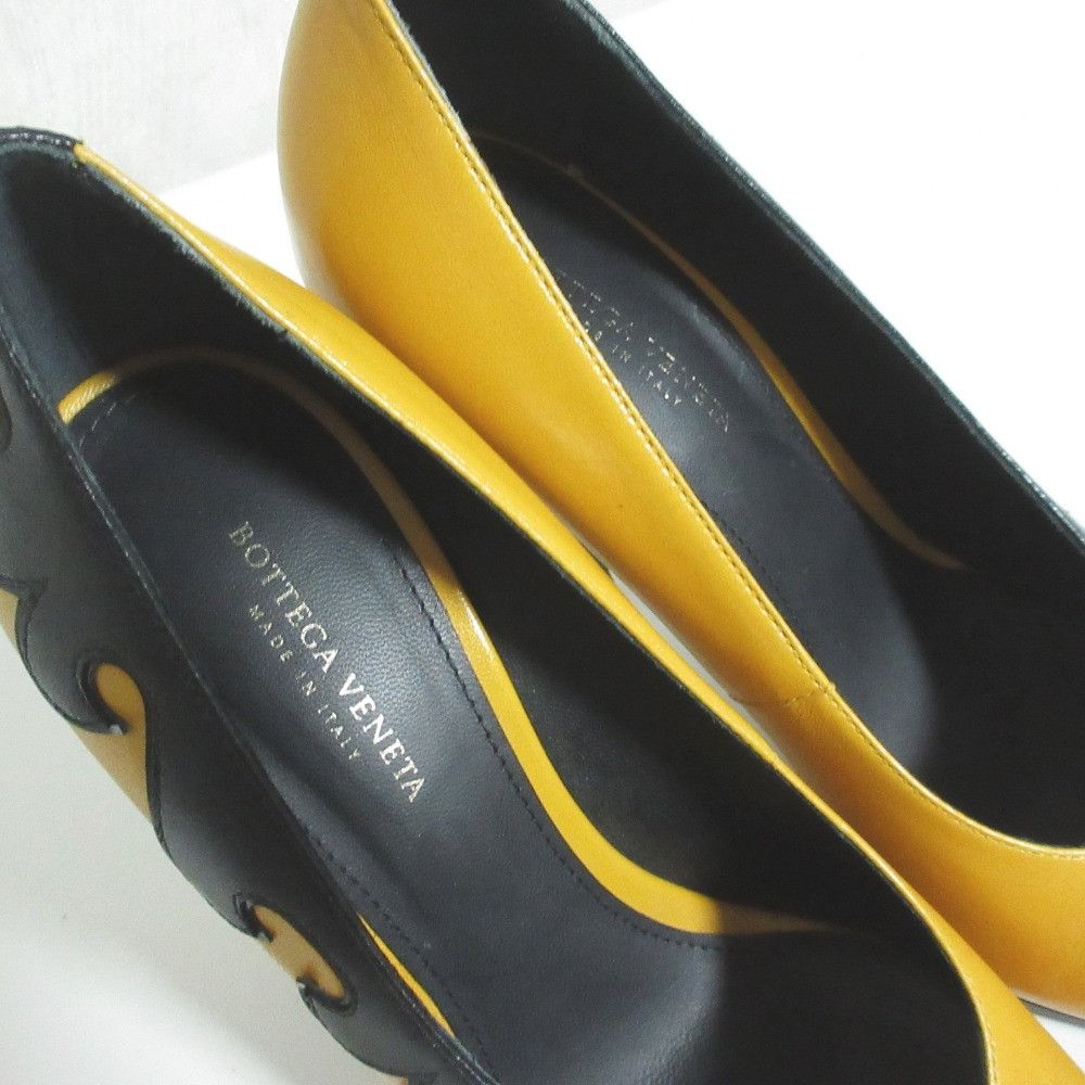 Bottega Veneta Bottega Veneta Bottega Veneta Side Design Leather Pumps Leather Shoes DUTY FREE for USA Size ONE SIZE - 7 Thumbnail
