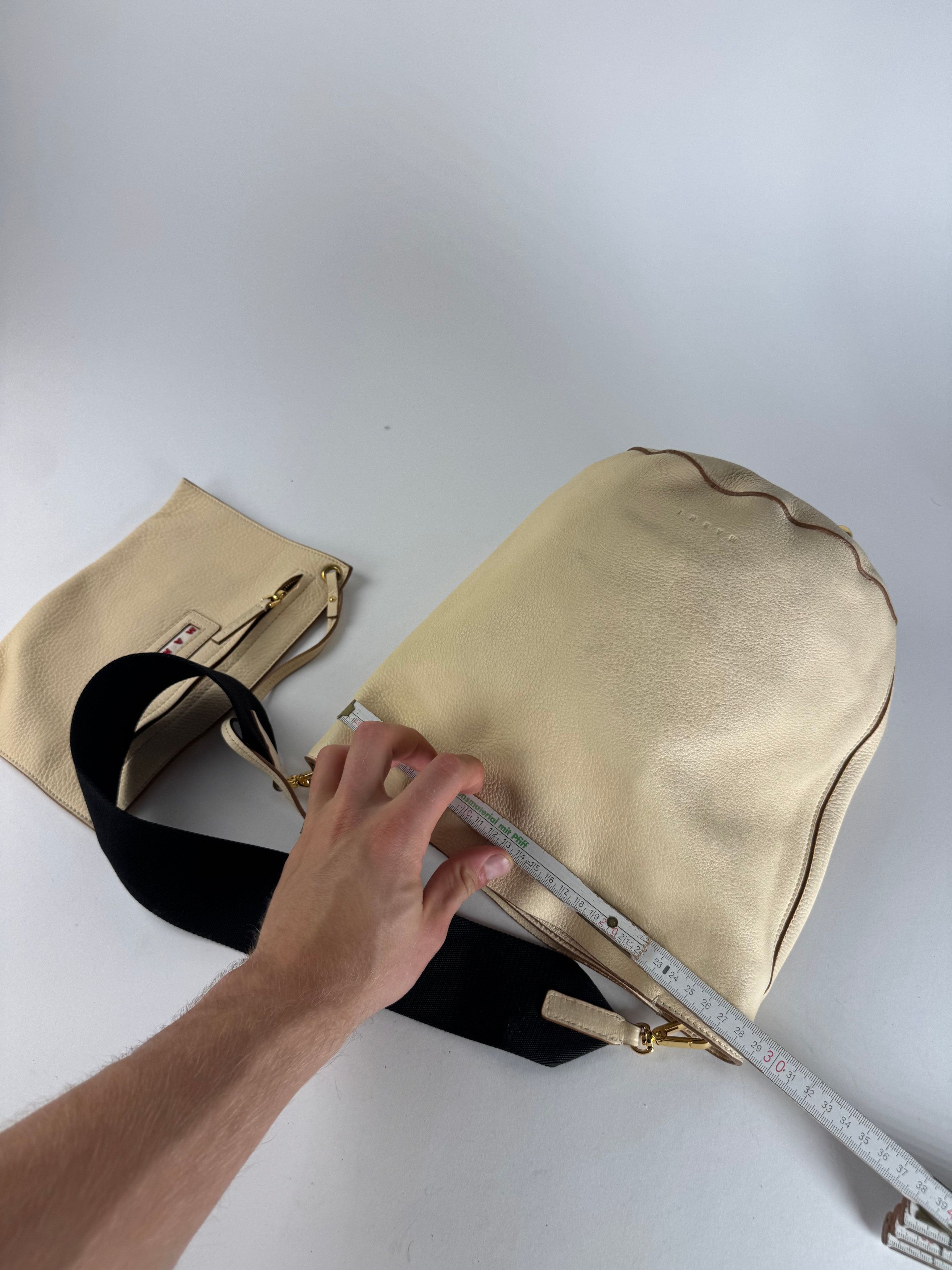 Marni Vintage Leather Bucket Bag Beige Black Size ONE SIZE - 10 Thumbnail