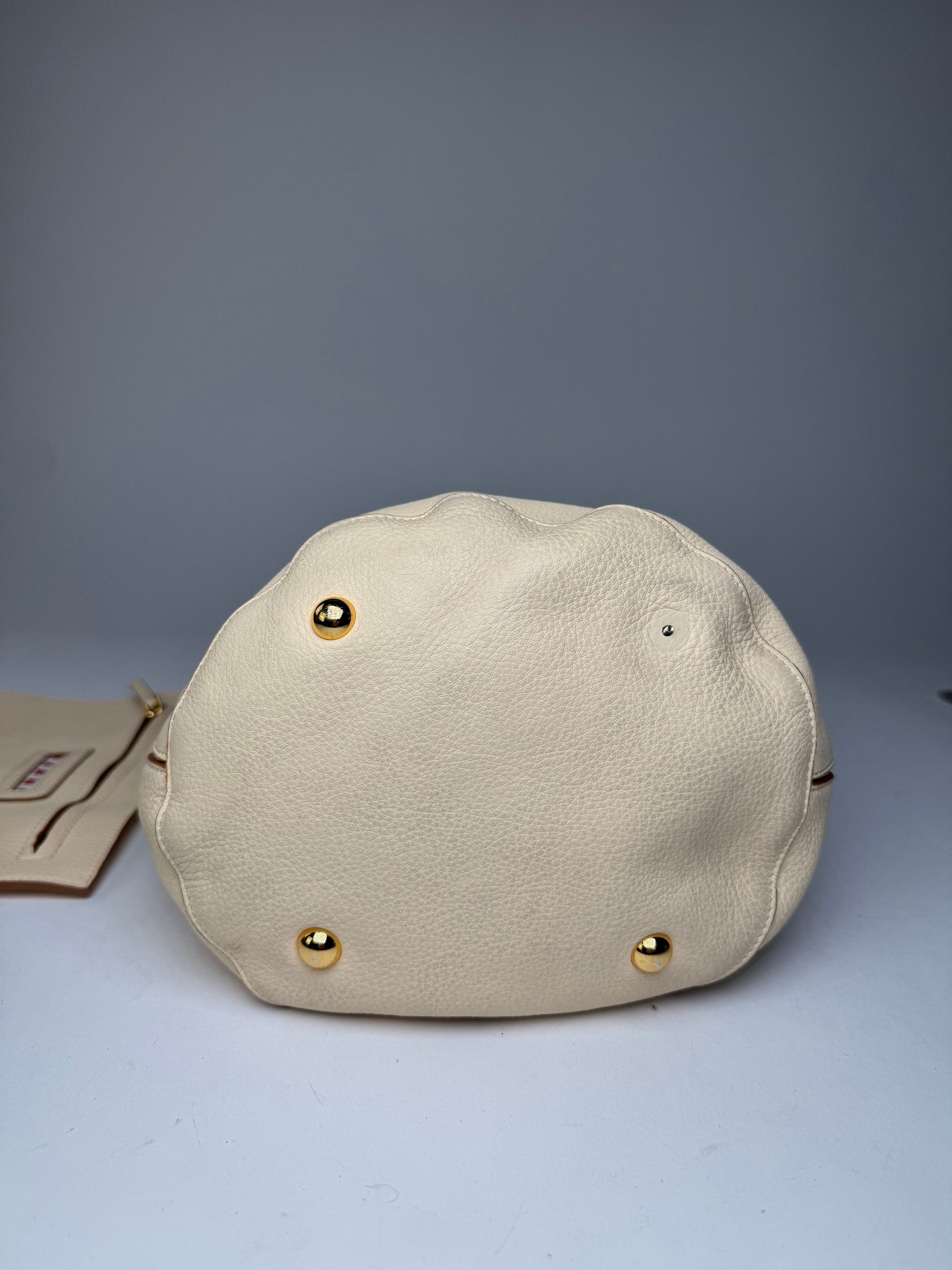 Marni Vintage Leather Bucket Bag Beige Black Size ONE SIZE - 12 Thumbnail