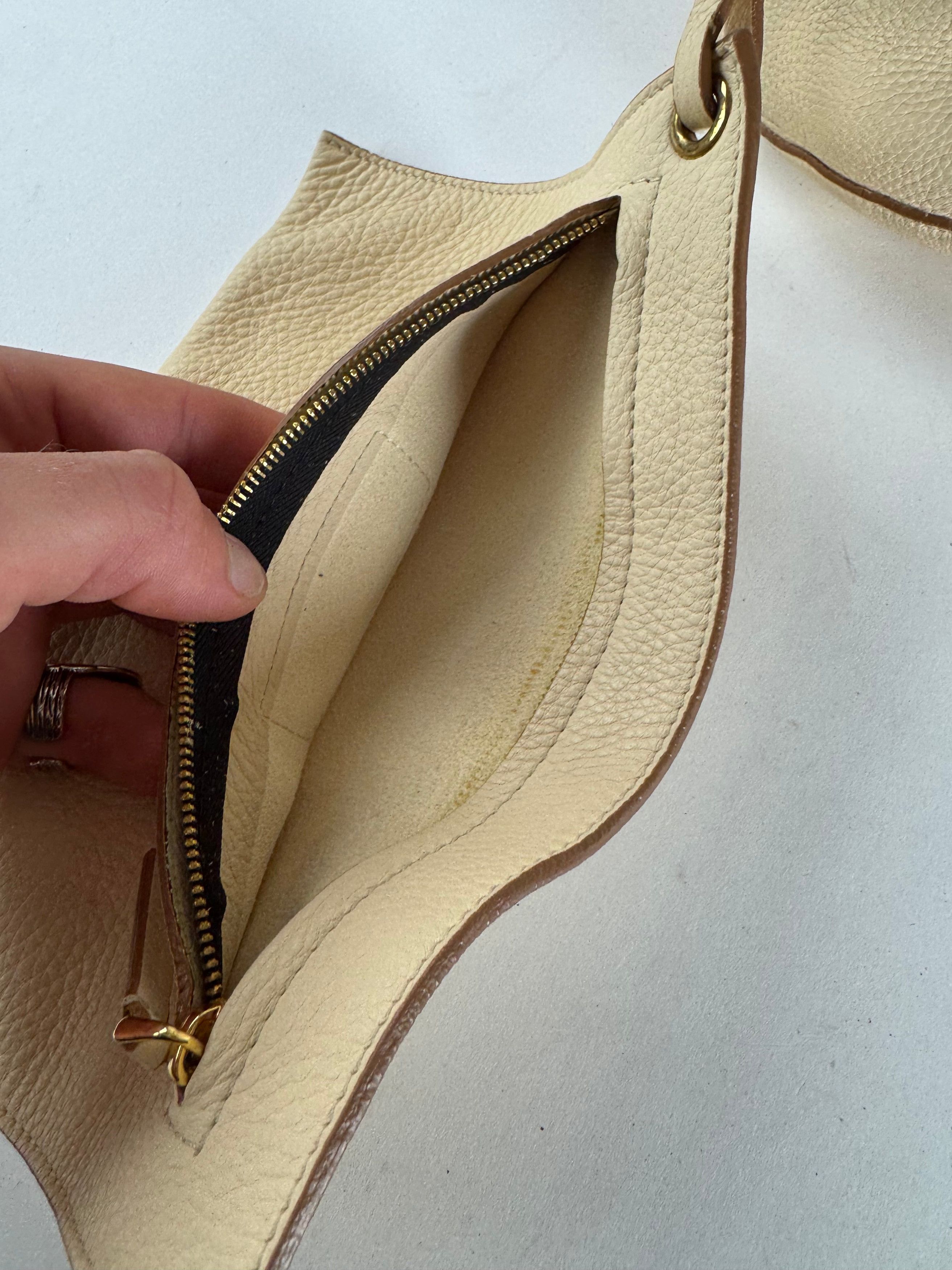 Marni Vintage Leather Bucket Bag Beige Black Size ONE SIZE - 9 Thumbnail
