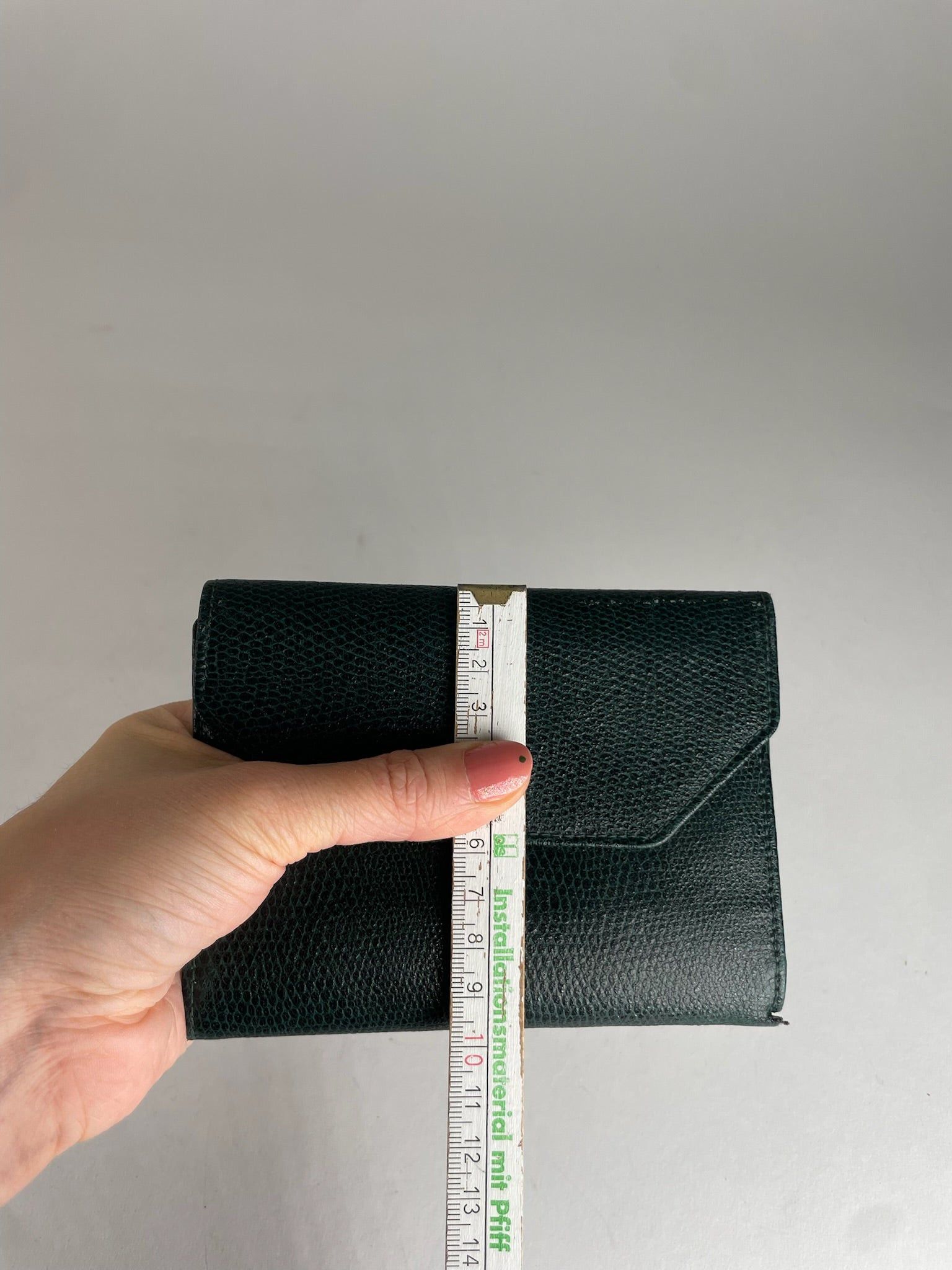 Givenchy Vintage Snake Emblossed Leather Wallet Green Size ONE SIZE - 9 Thumbnail