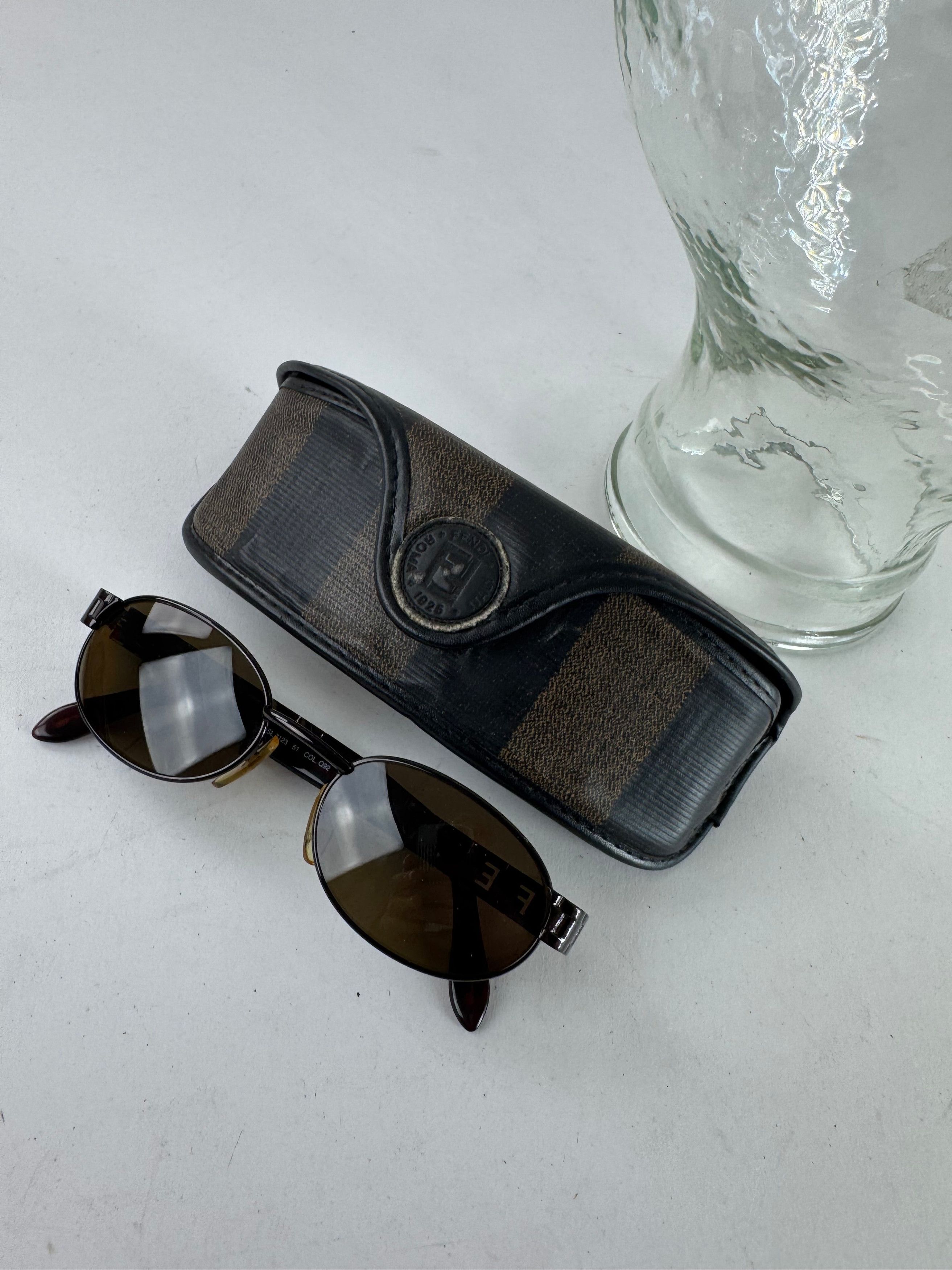 Fendi Vintage Retro Roma Sunglasses Black Brown Size ONE SIZE - 8 Thumbnail