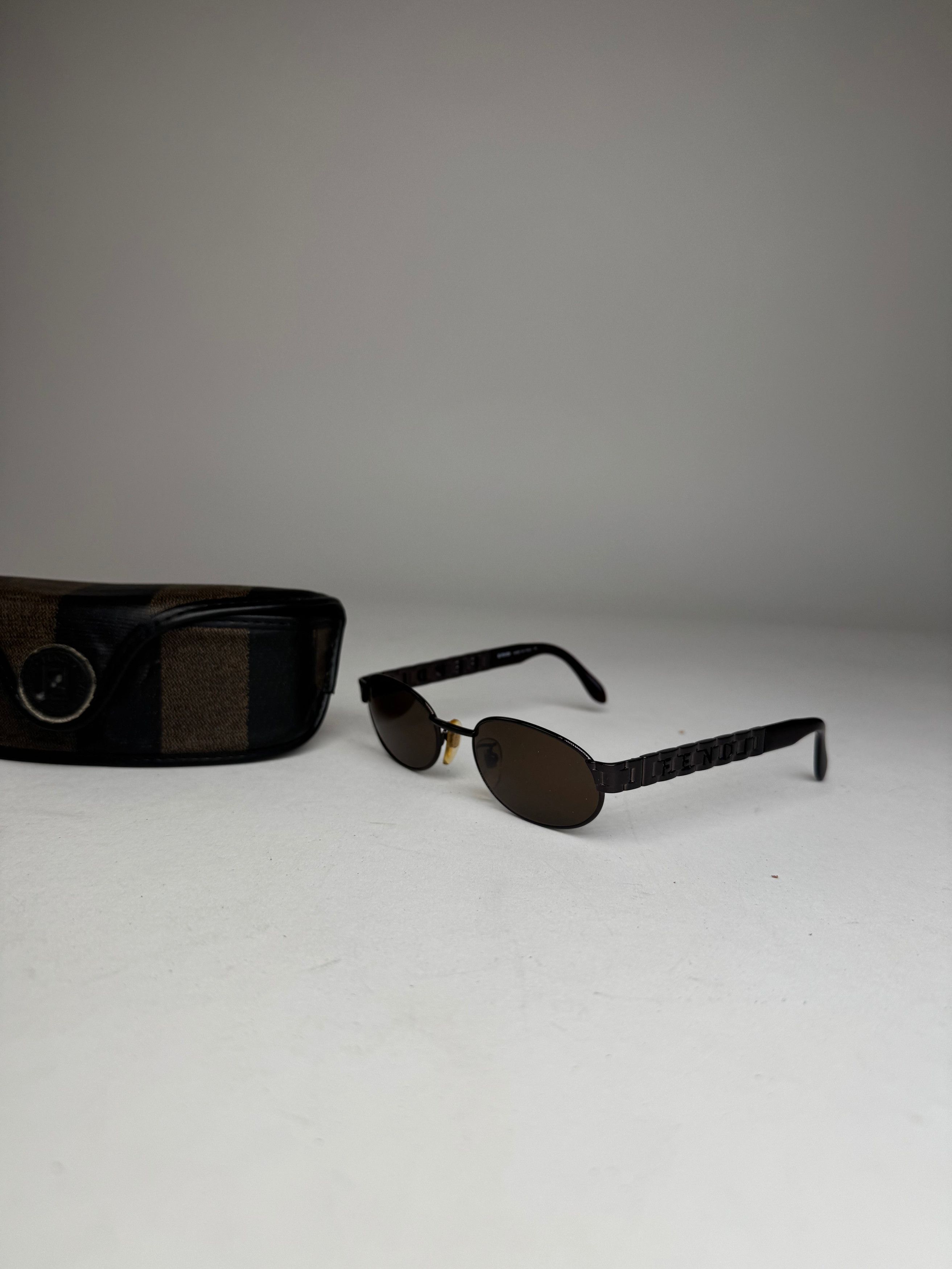 Fendi Vintage Retro Roma Sunglasses Black Brown Size ONE SIZE - 2 Thumbnail