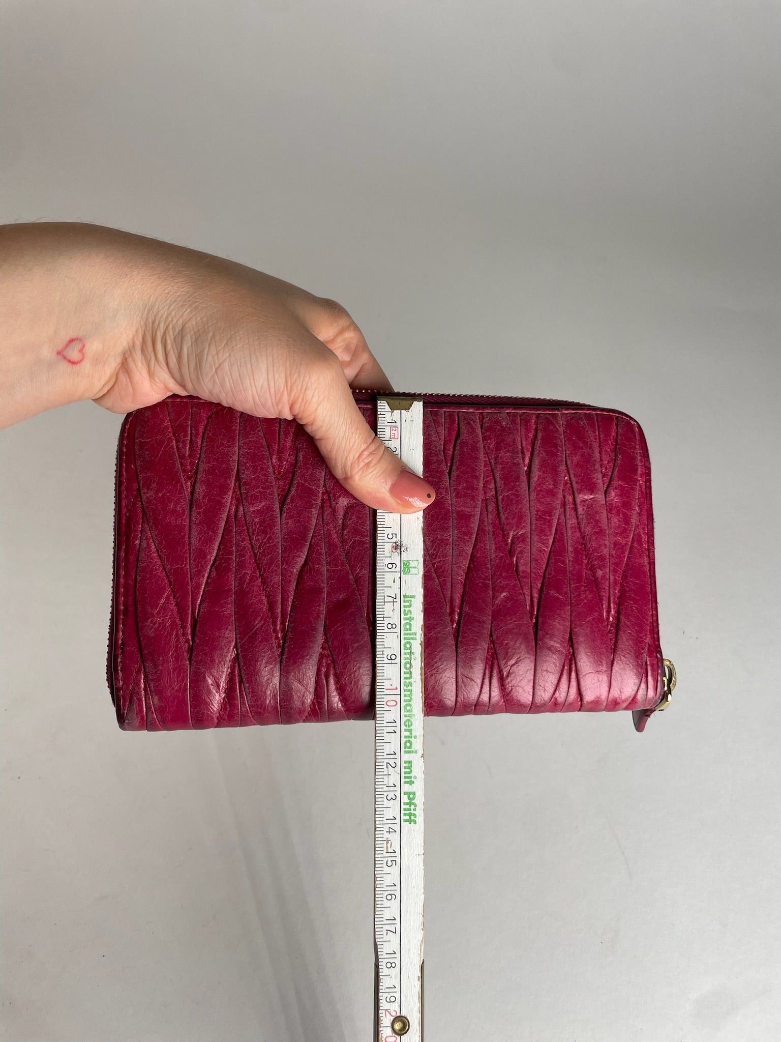 Miu Miu Vintage Metallasse Leather Wallet Pink Size ONE SIZE - 3 Thumbnail