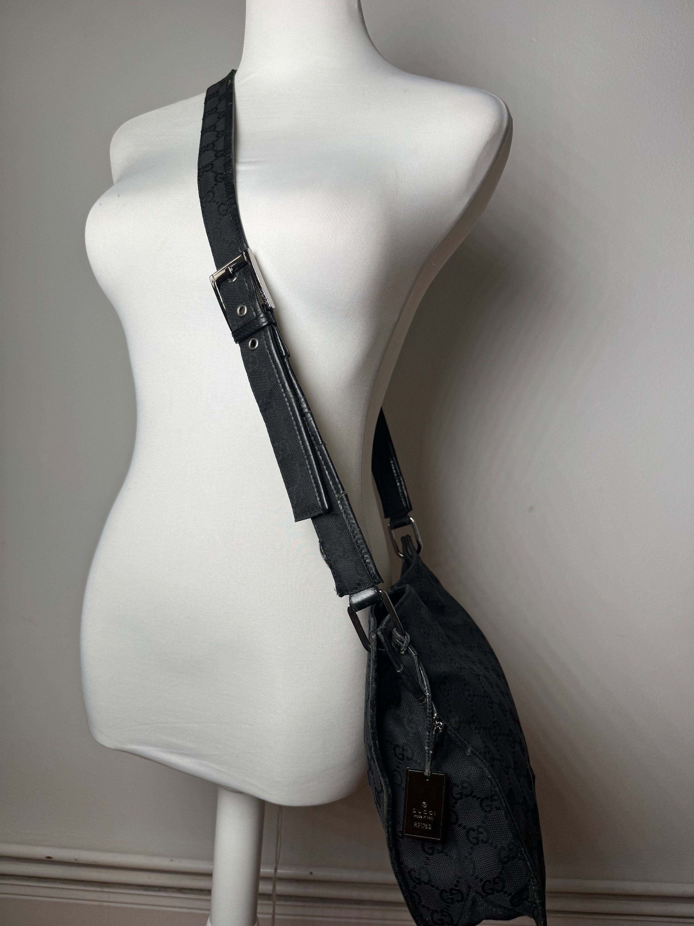 Gucci Vintage Monogram Shoulder Bag Black Size ONE SIZE - 5 Thumbnail