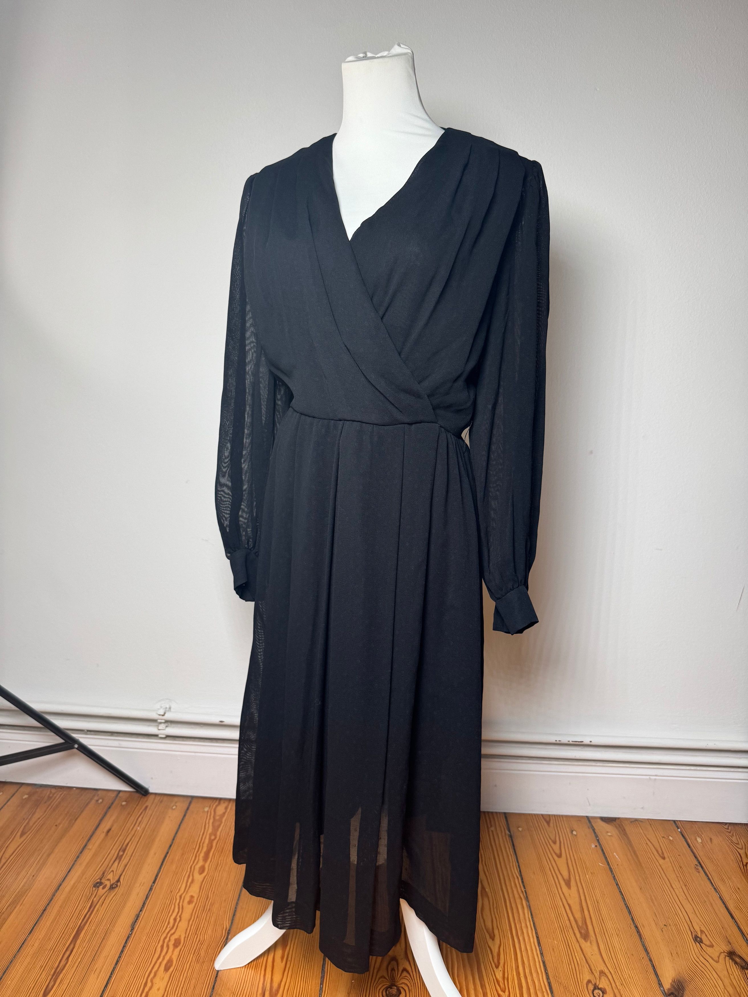 Givenchy Vintage Wool Dress Black Size L / US 10 / IT 46 - 11 Thumbnail