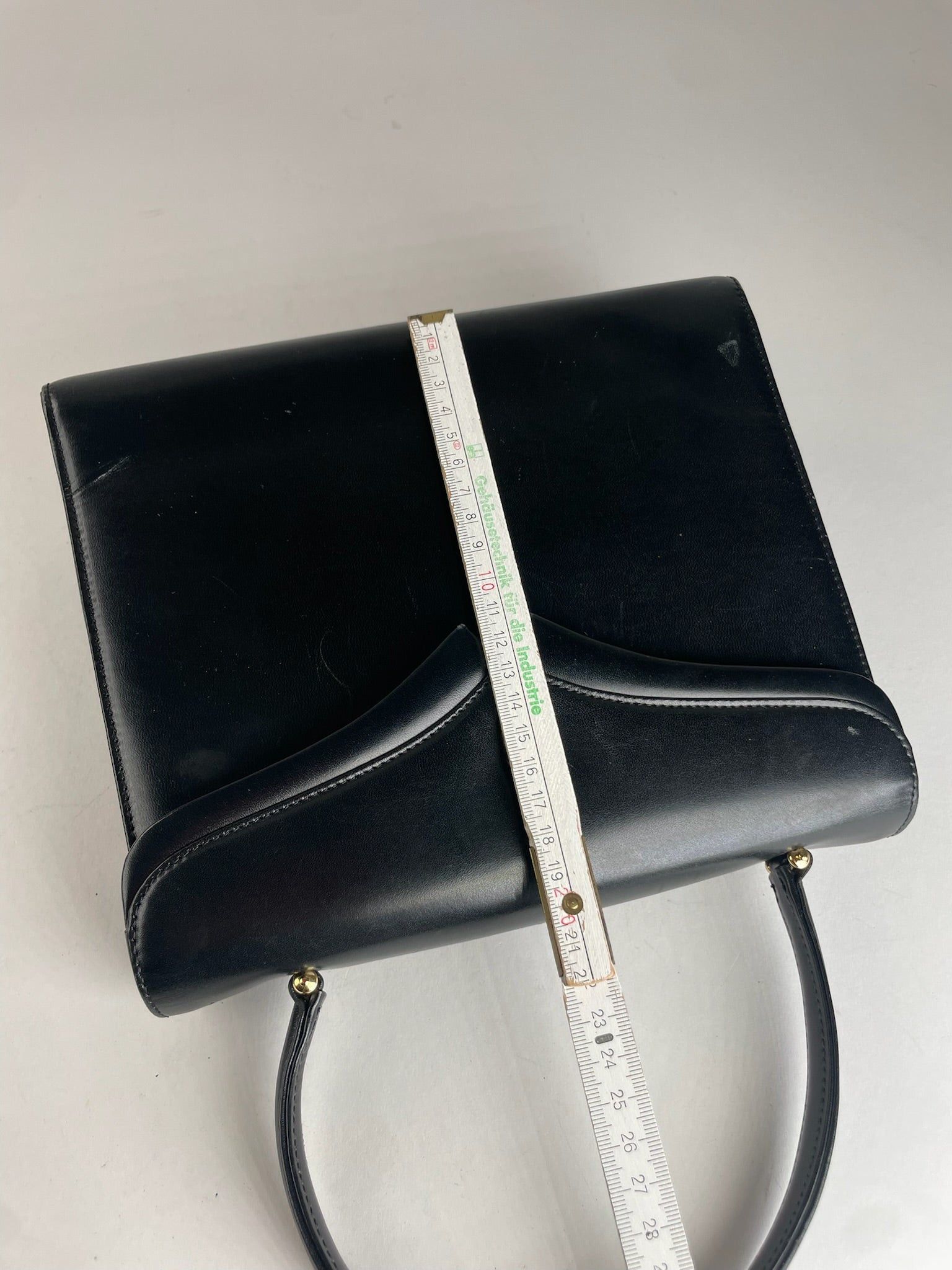 Givenchy Vintage Leather Handbag Black Size ONE SIZE - 11 Thumbnail