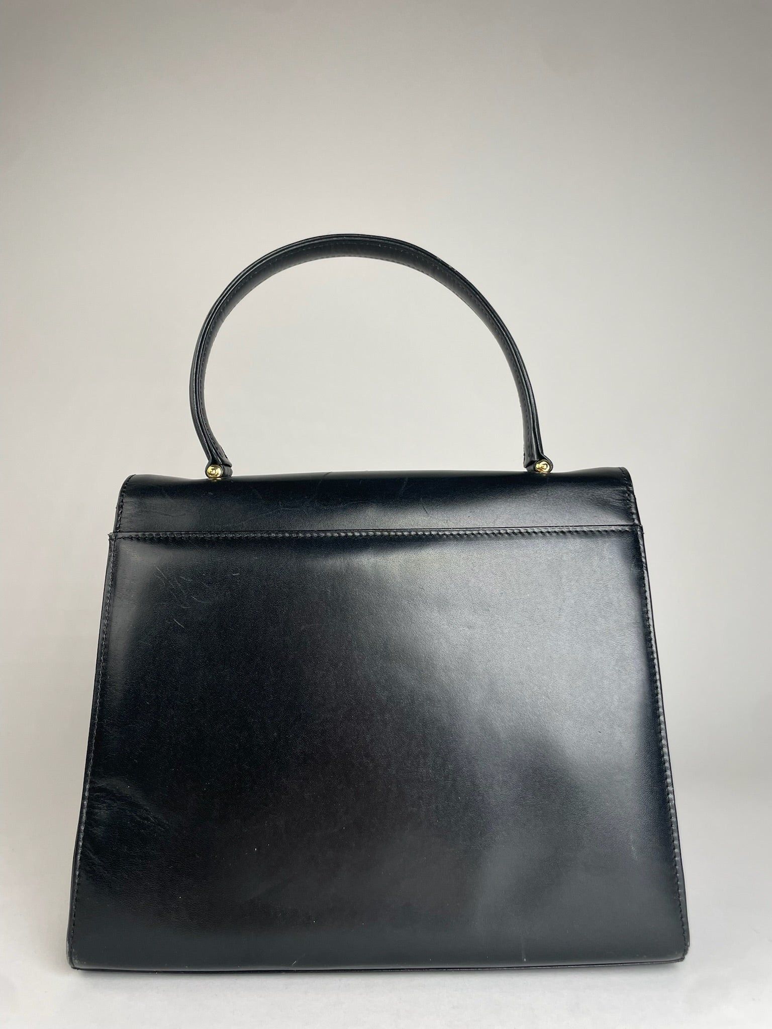 Givenchy Vintage Leather Handbag Black Size ONE SIZE - 2 Thumbnail