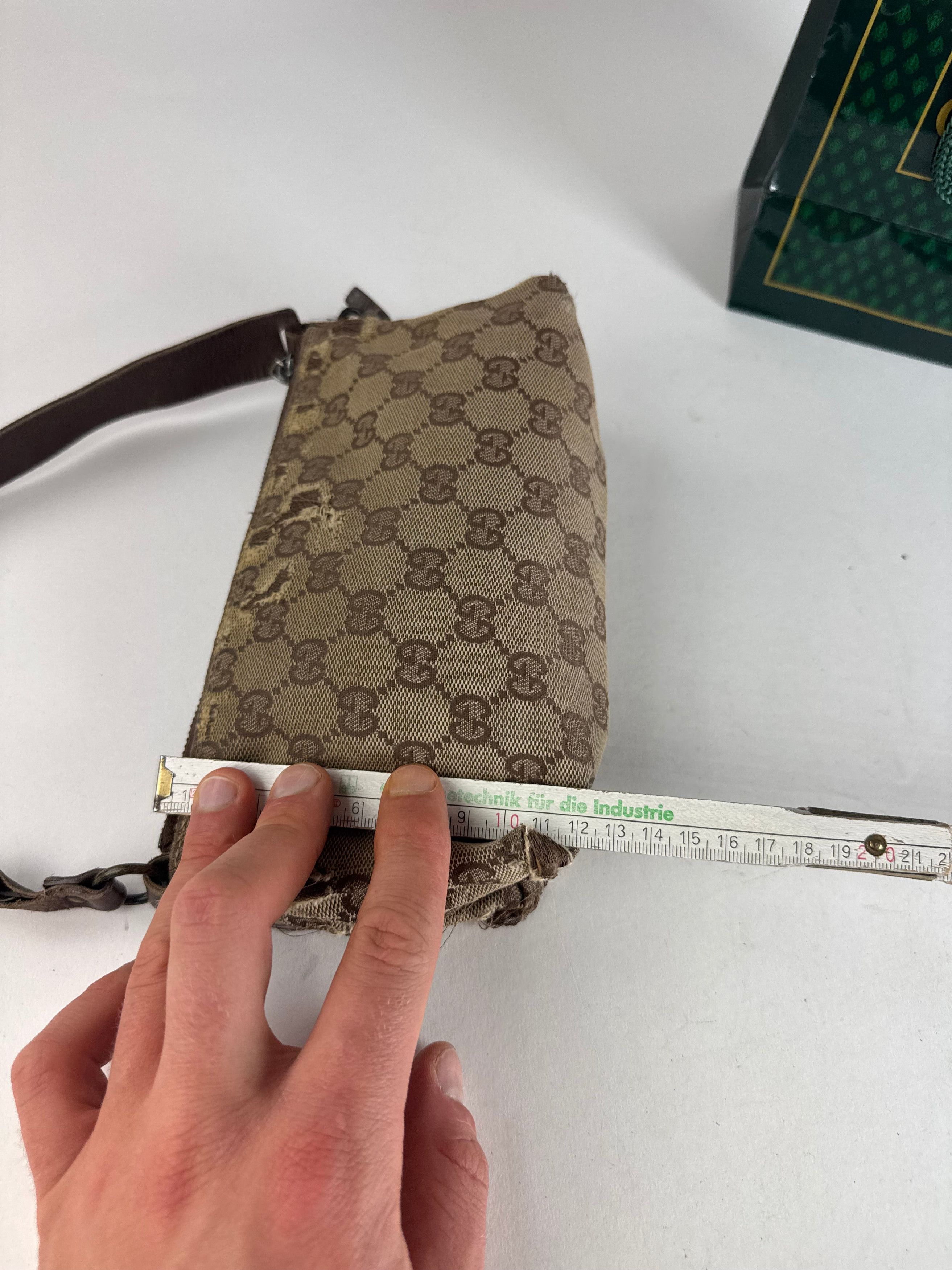 Gucci Vintage Monogram Mini Bag Beige Brown Size ONE SIZE - 12 Thumbnail