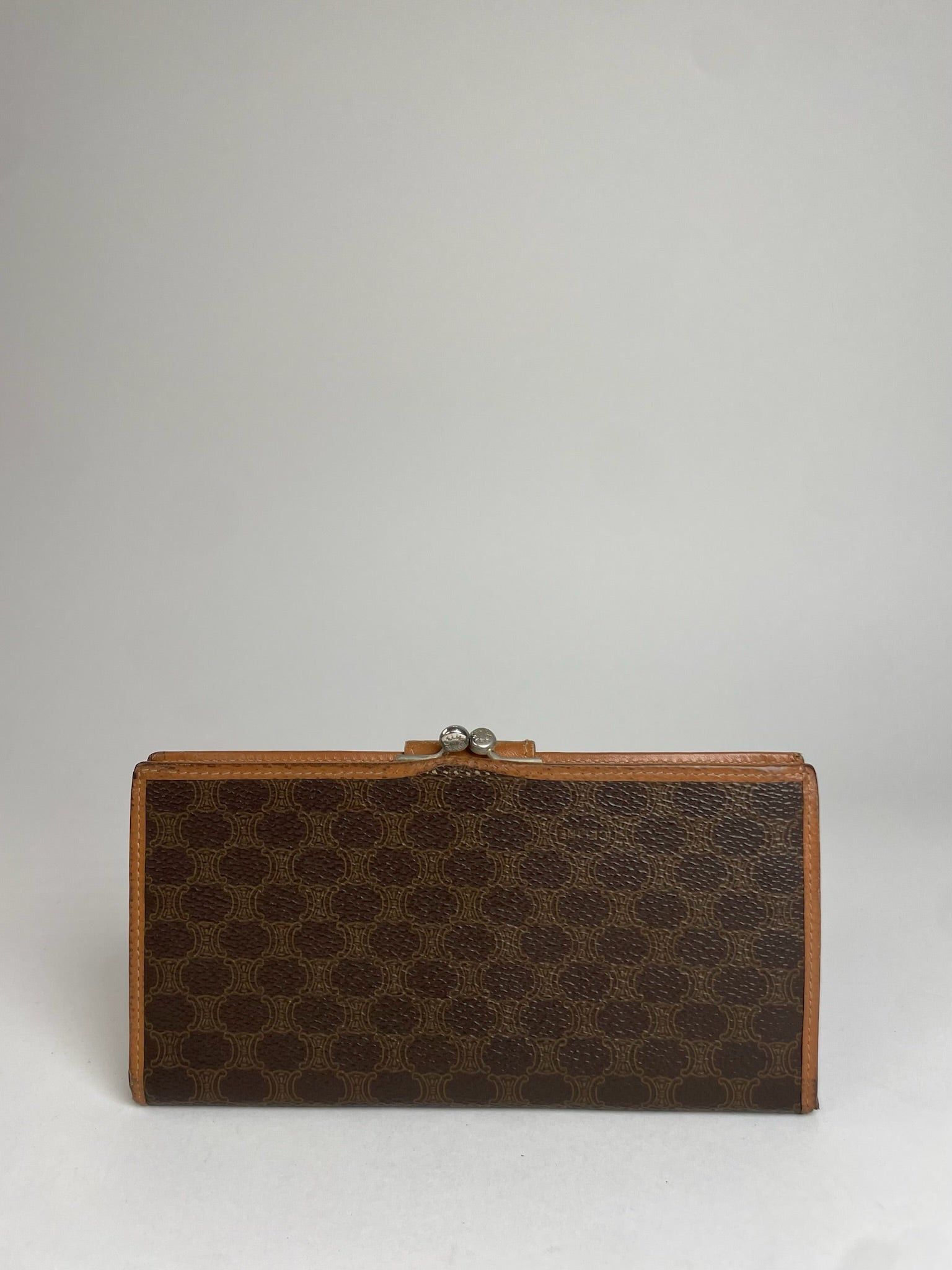 Celine Vintage Paris Triomphe Monogram Leather Wallet Brown Size ONE SIZE - 2 Thumbnail