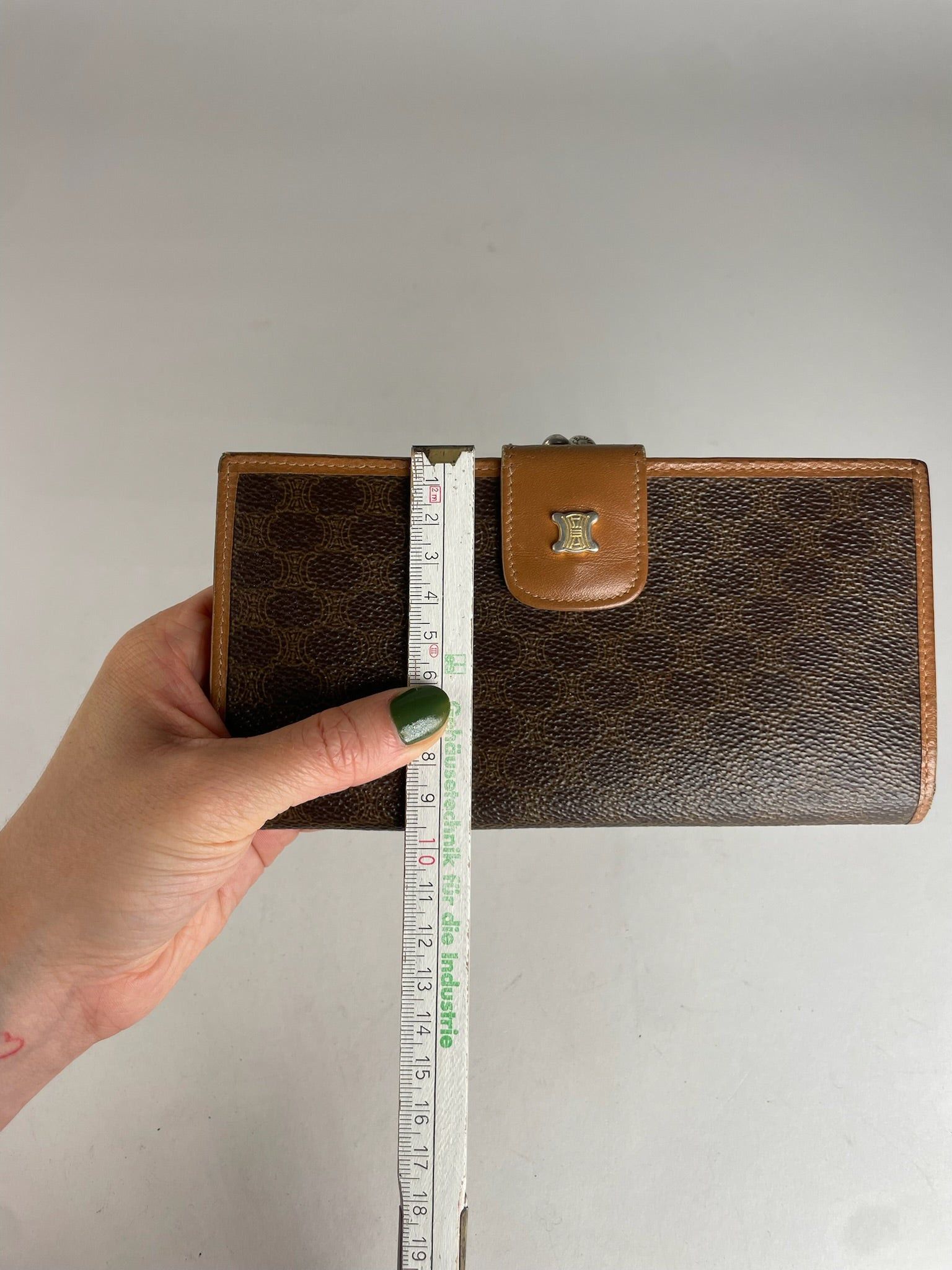 Celine Vintage Paris Triomphe Monogram Leather Wallet Brown Size ONE SIZE - 8 Thumbnail