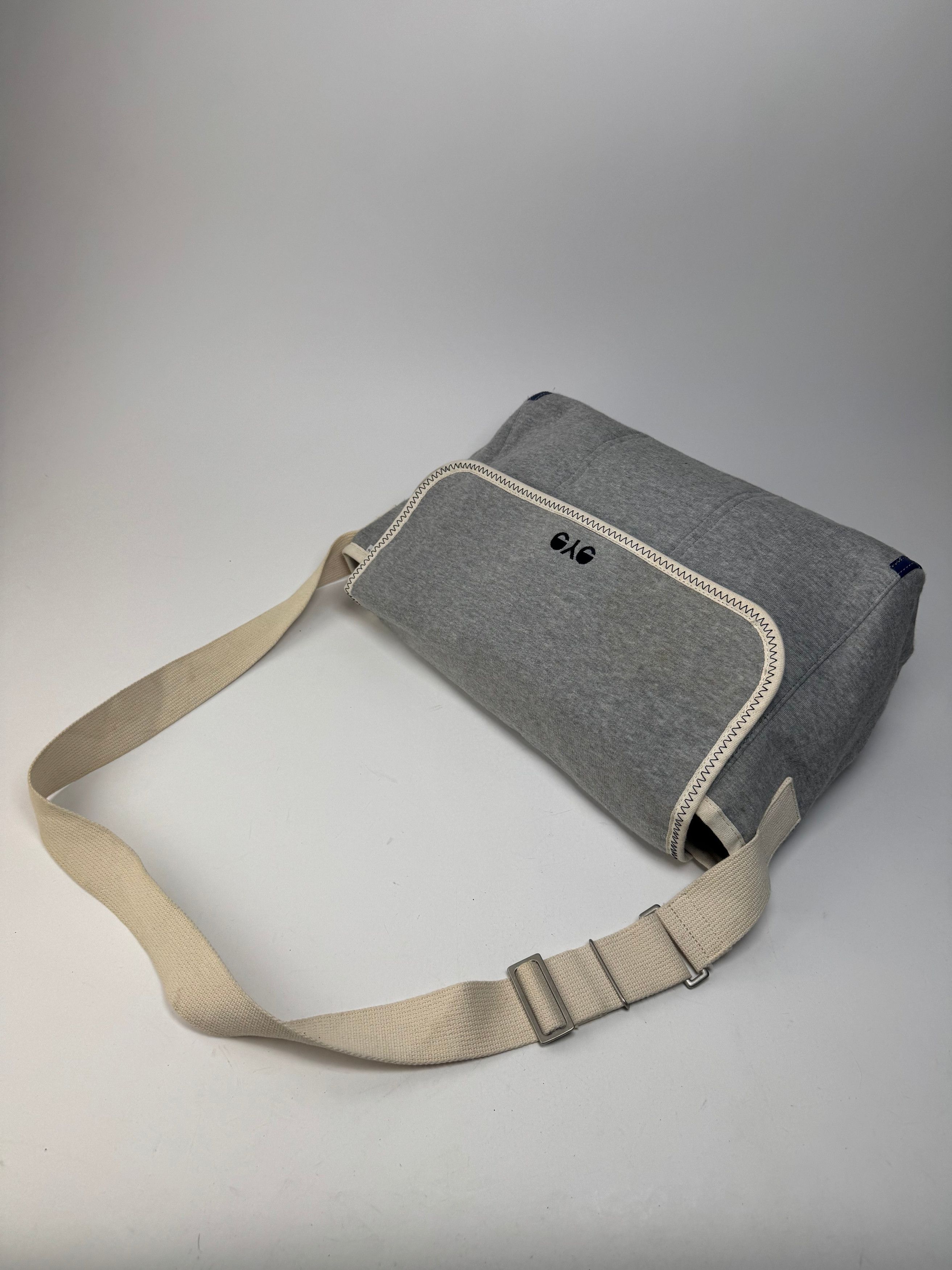Comme des Garcons Vintage Comme Des Garçons Wool Canvas Bag Grey White Navy Size ONE SIZE - 10 Thumbnail