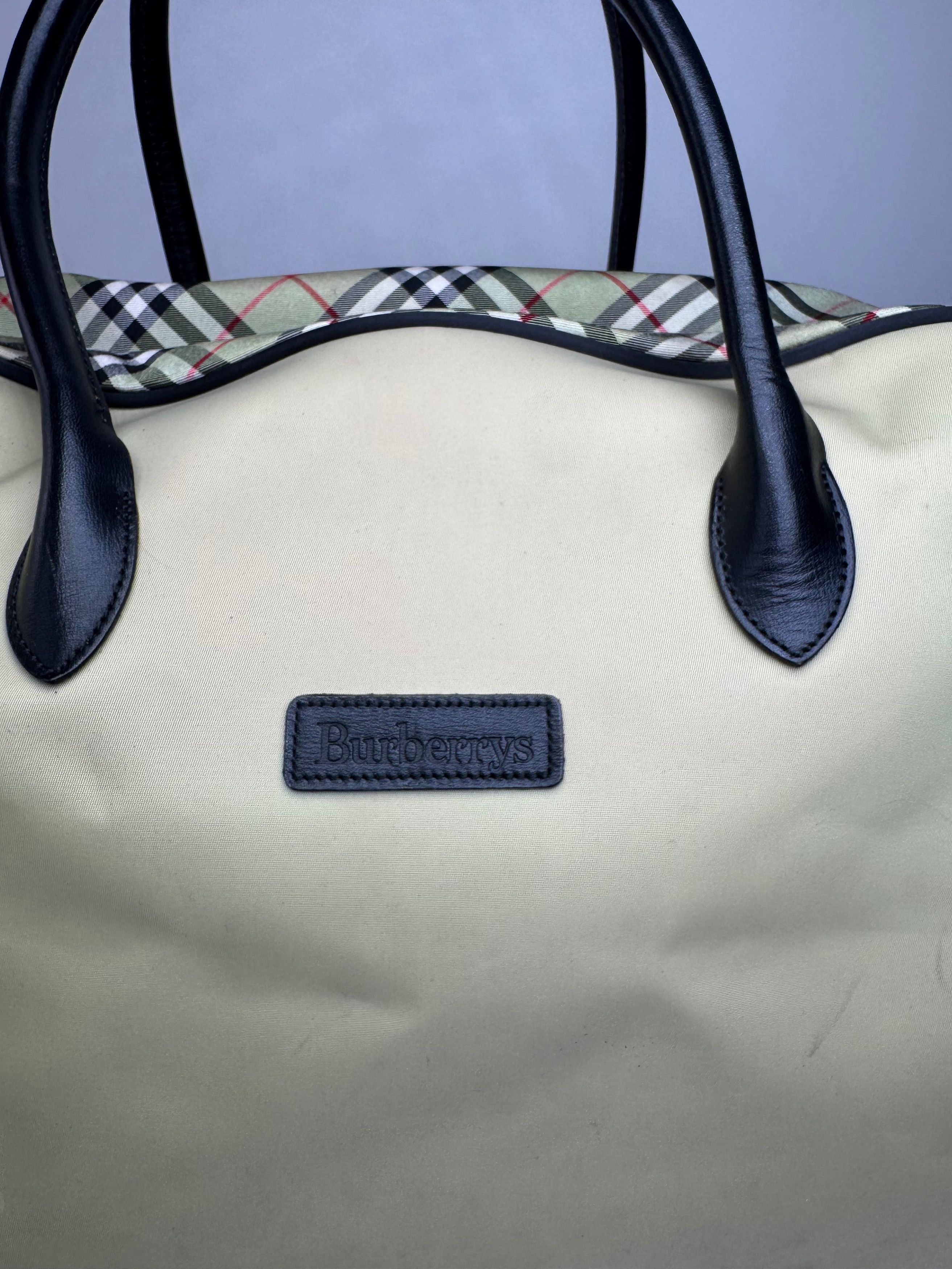 Burberry Vintage Duffel Bag Black Yellow Size ONE SIZE - 6 Thumbnail