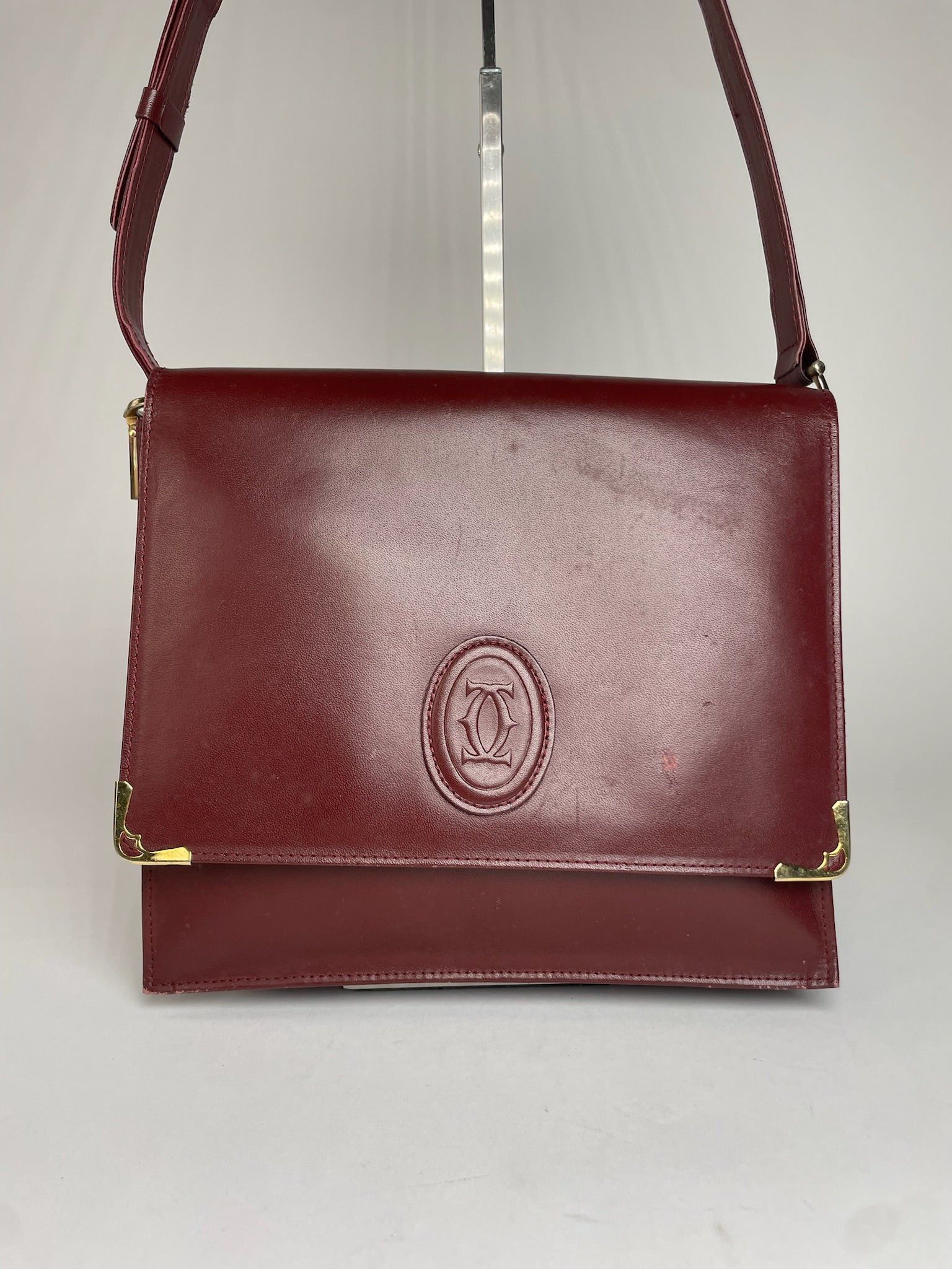 Cartier Vintage Leather Shoulder Bag Burgundy Size ONE SIZE - 9 Thumbnail