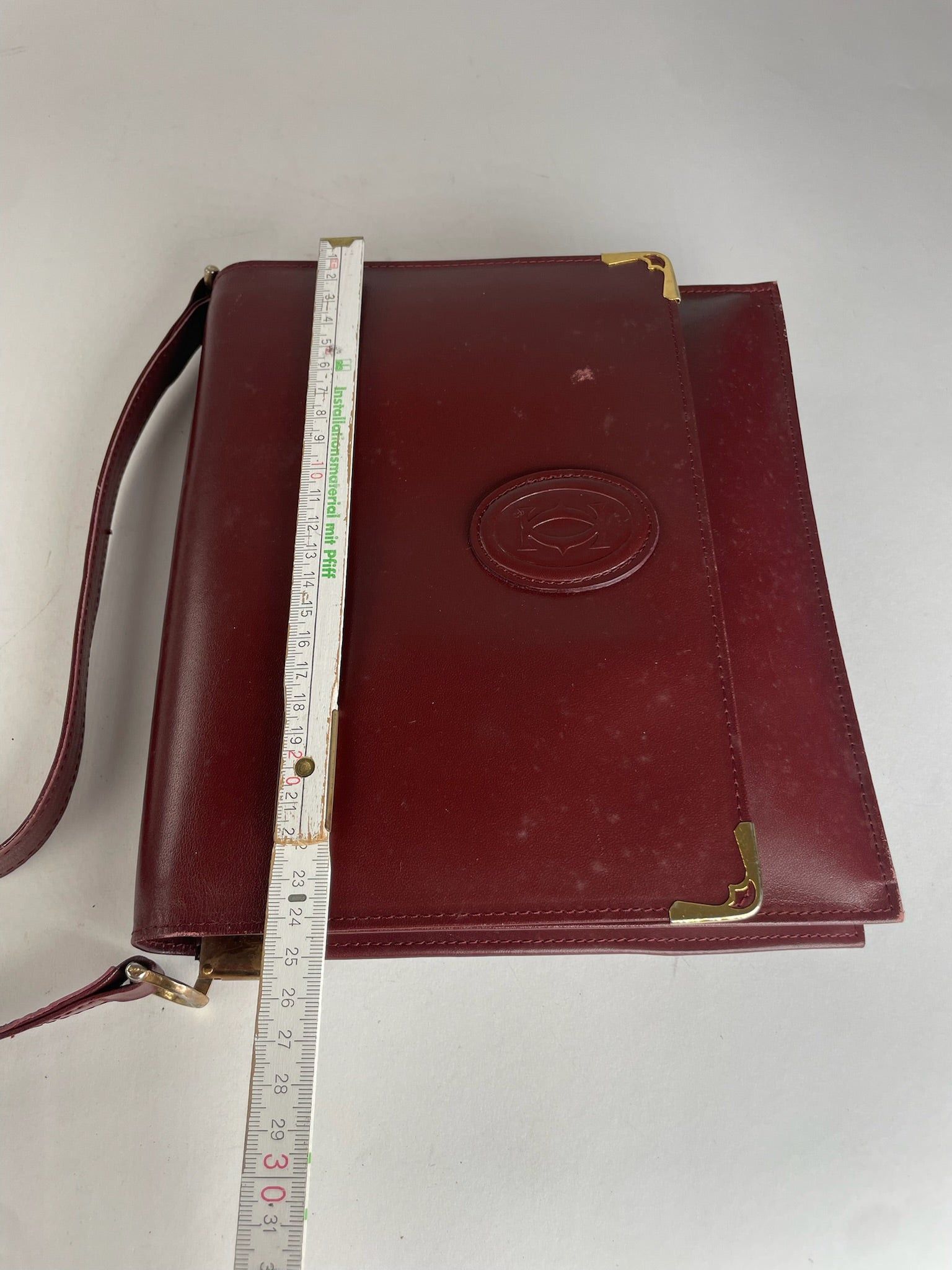 Cartier Vintage Leather Shoulder Bag Burgundy Size ONE SIZE - 13 Thumbnail