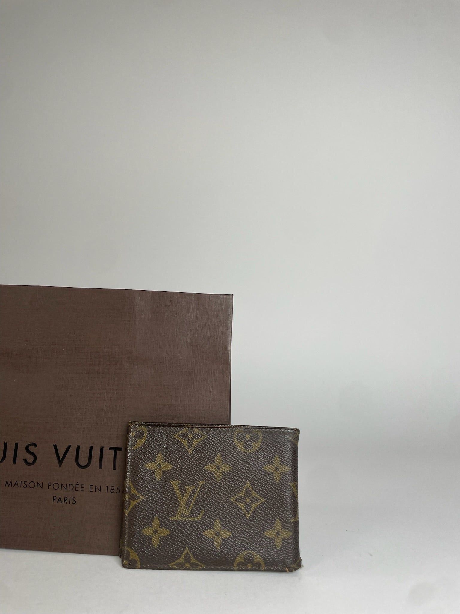 Louis Vuitton Vintage Leather Card Holder Brown Khaki Size ONE SIZE - 5 Thumbnail