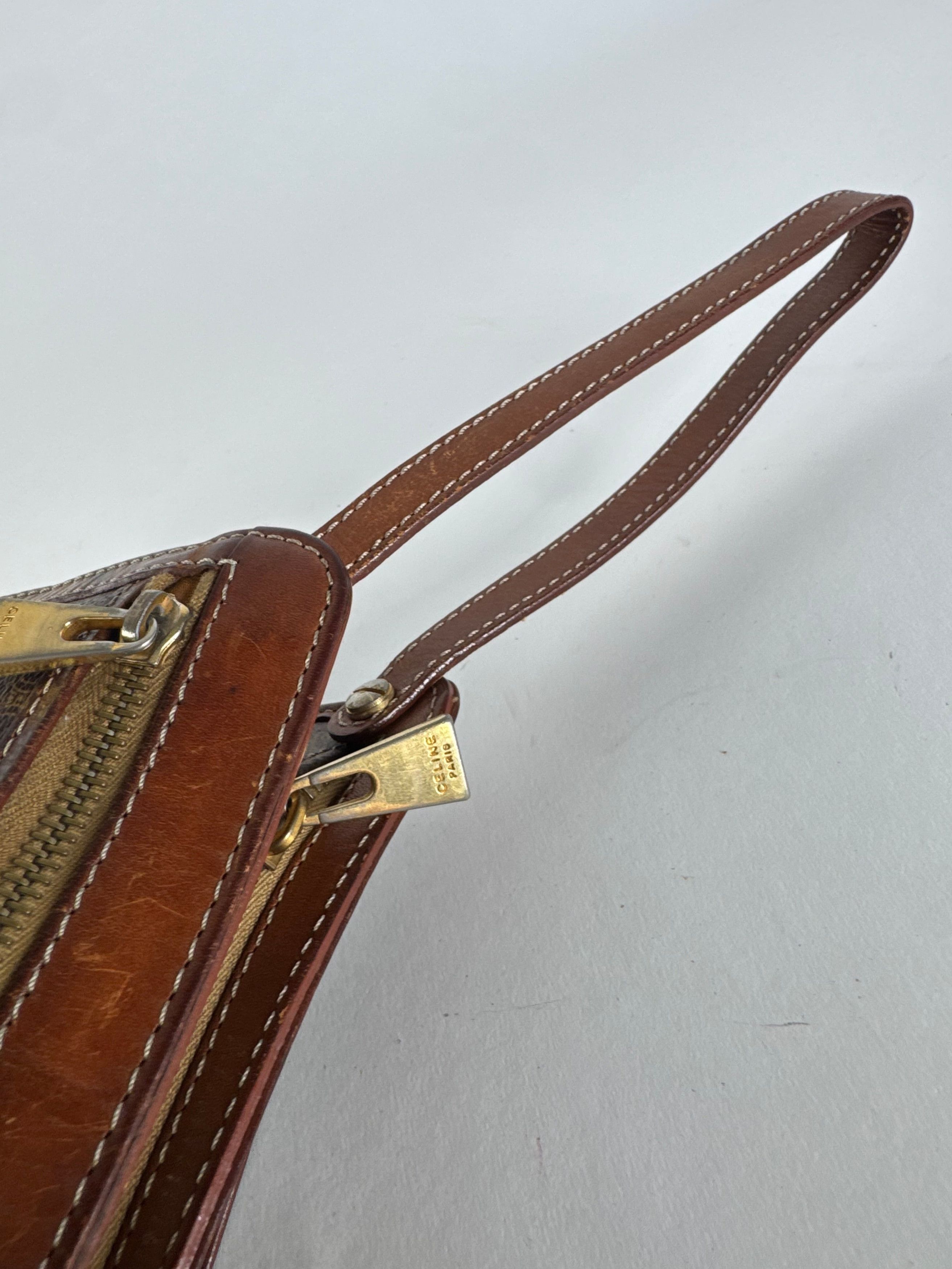 Celine Vintage Paris Triomphe Monogram Leather Clutch Brown Size ONE SIZE - 12 Thumbnail