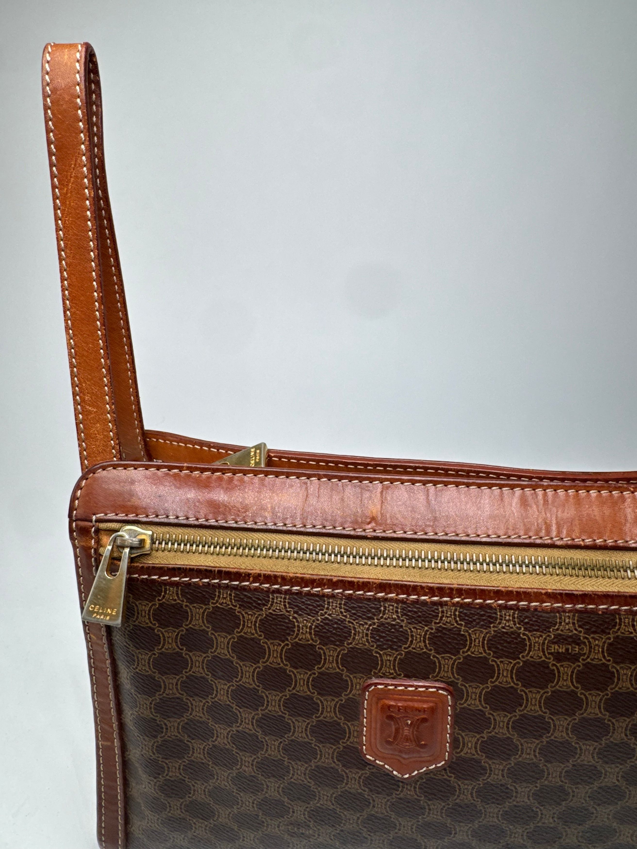 Celine Vintage Paris Triomphe Monogram Leather Clutch Brown Size ONE SIZE - 10 Thumbnail