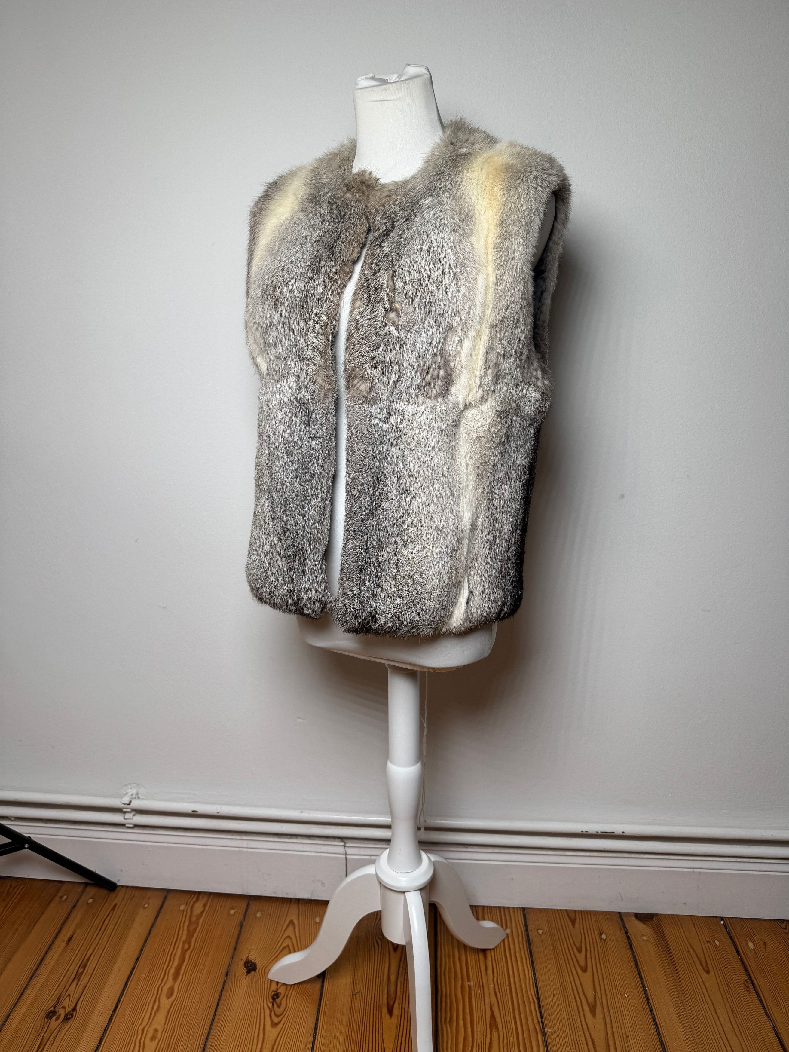 Celine Vintage Paris Fur Top 36/S Size S / US 4 / IT 40 - 13 Thumbnail