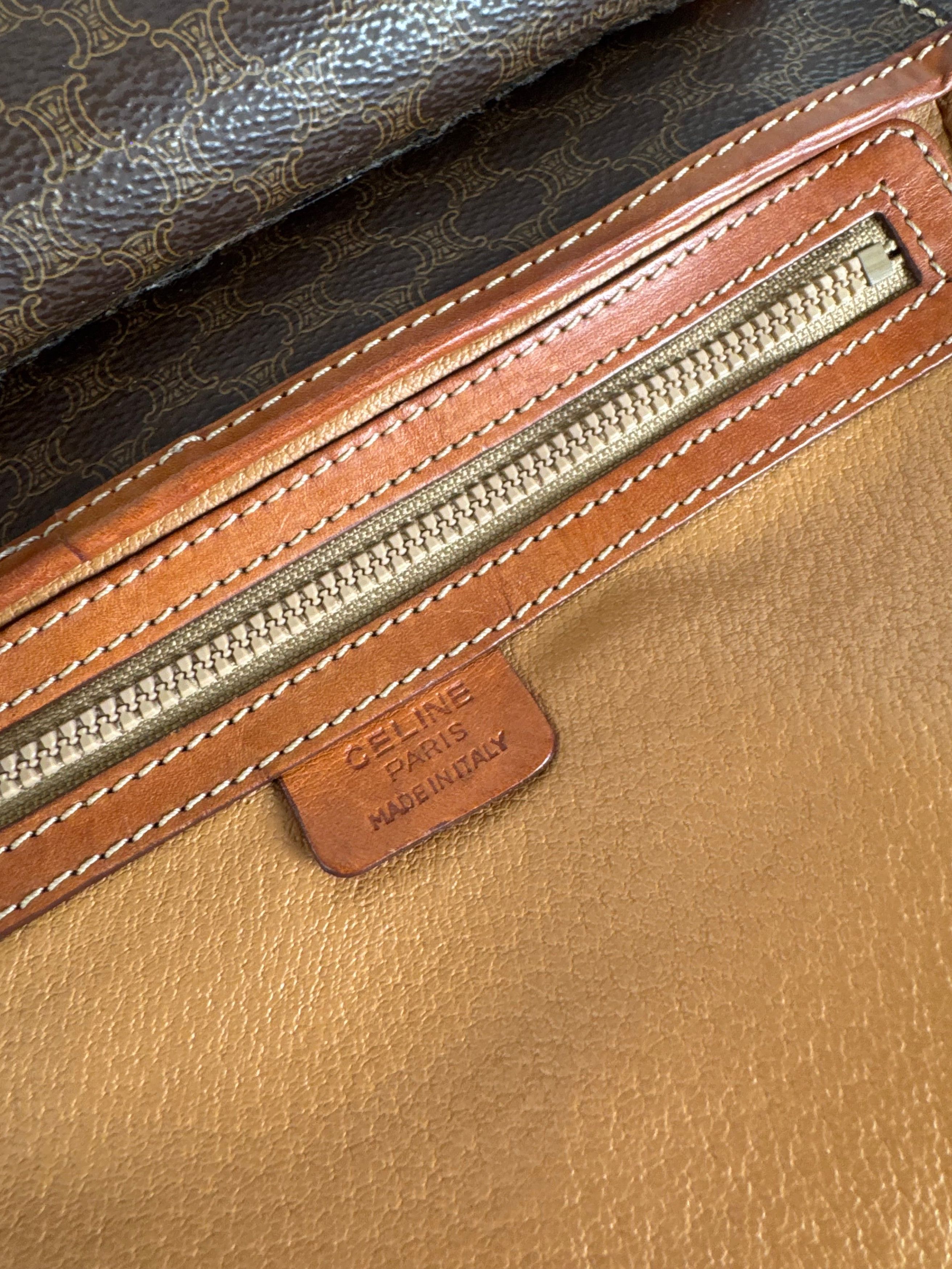 Celine Vintage Paris Triomphe Monogram Shoulder / Crossbody Bag Bro Size ONE SIZE - 5 Thumbnail