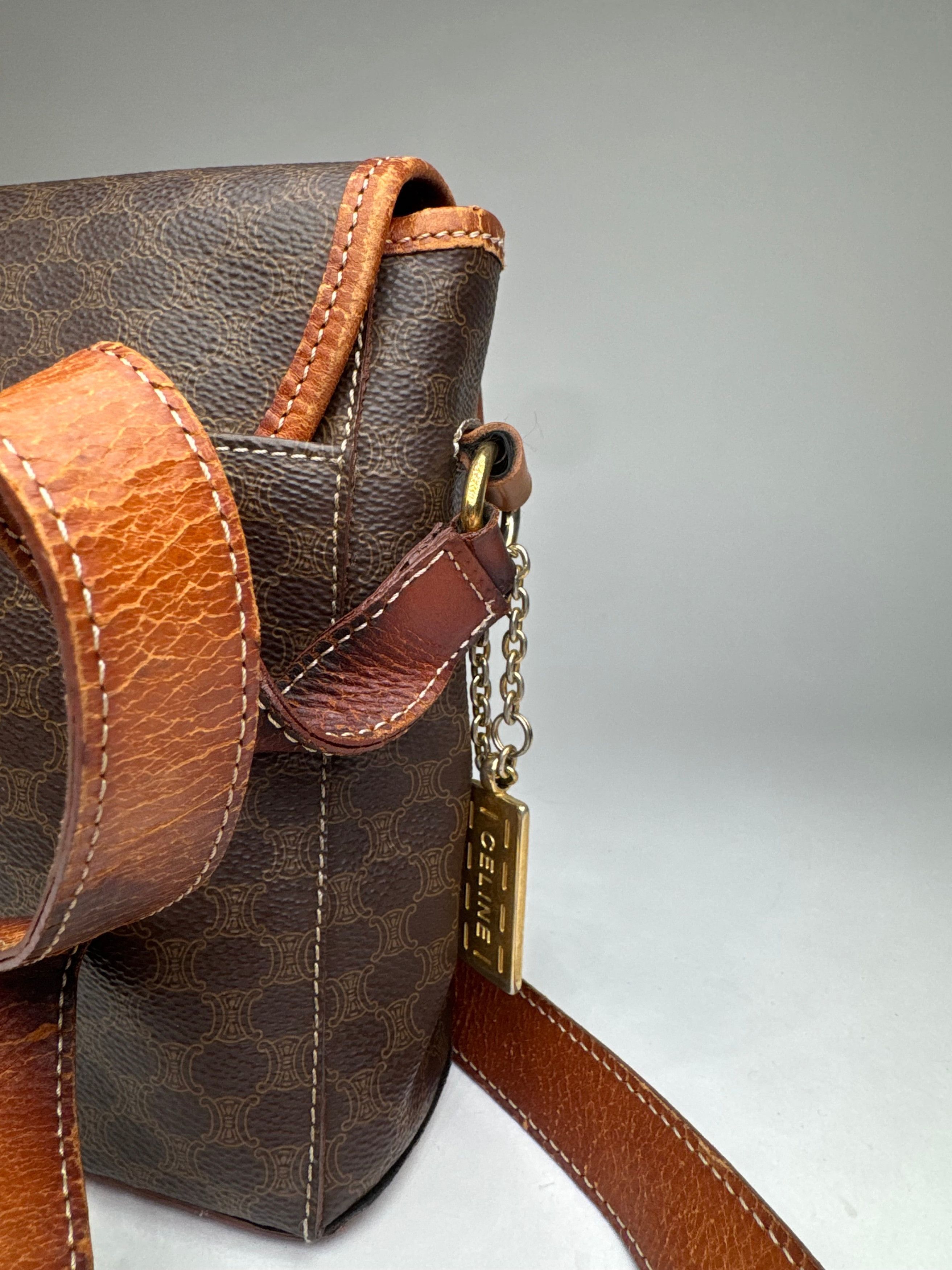 Celine Vintage Paris Triomphe Monogram Shoulder / Crossbody Bag Bro Size ONE SIZE - 10 Thumbnail