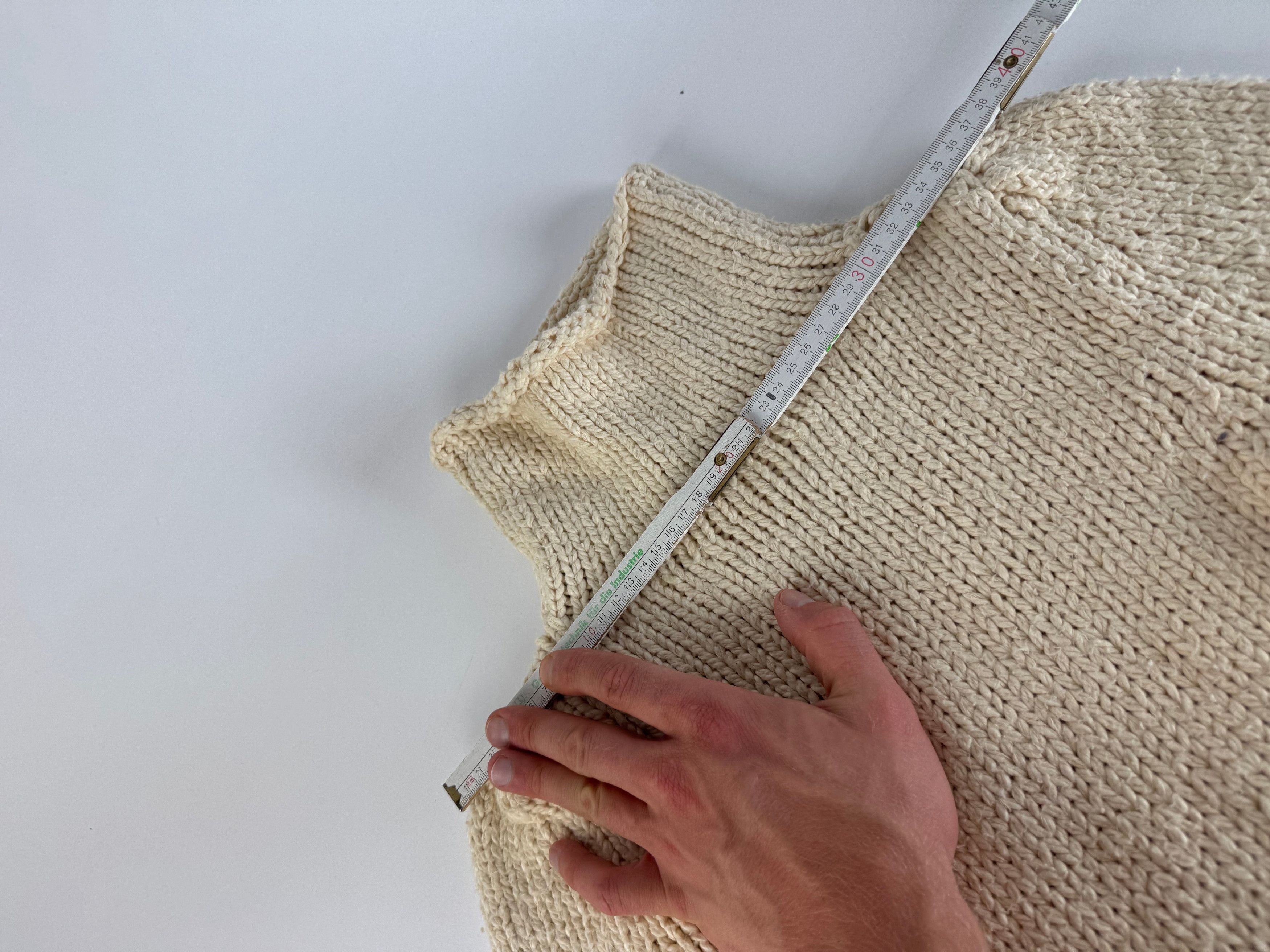 Balenciaga Vintage Short Turtleneck Sweater Beige M Size S / US 4 / IT 40 - 9 Thumbnail