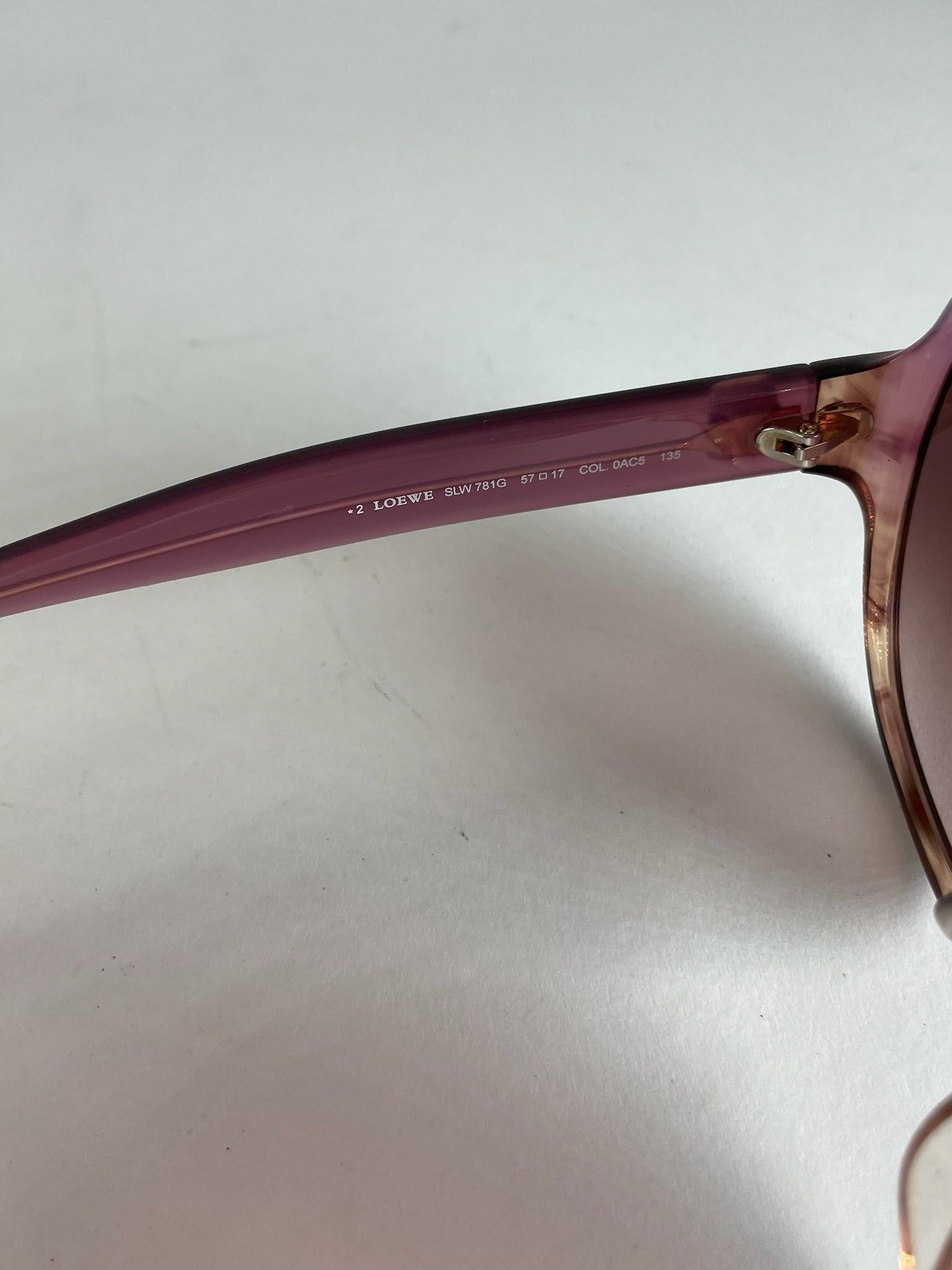 Loewe Vintage Madrid Overd Sunglasses Purple Size ONE SIZE - 6 Thumbnail