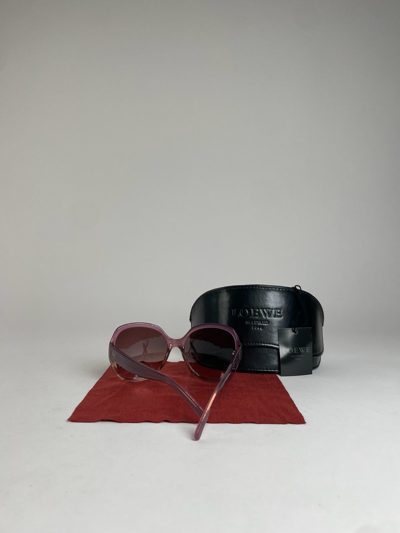 Loewe Vintage Madrid Overd Sunglasses Purple Size ONE SIZE - 2 Thumbnail