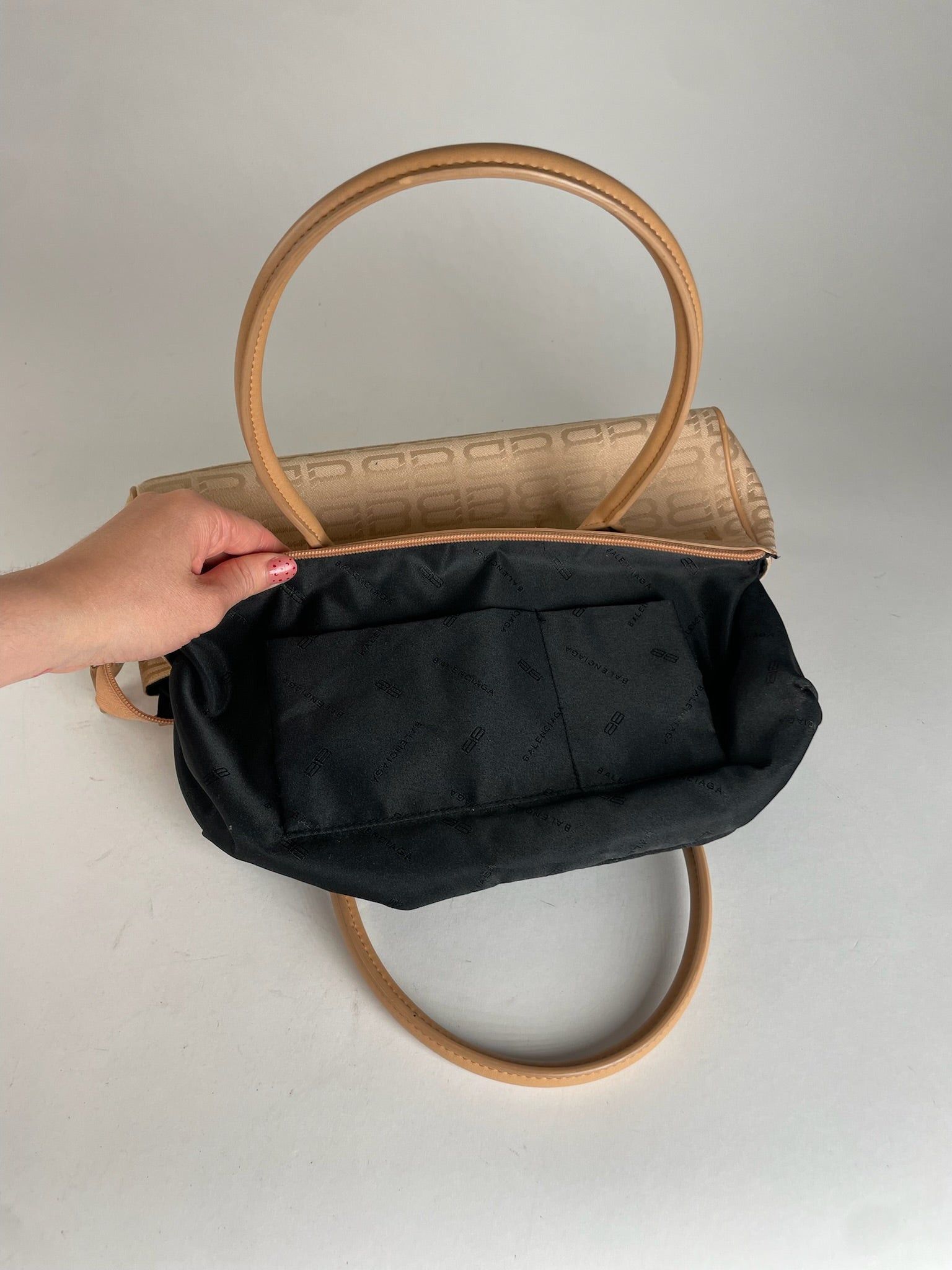Balenciaga Vintage Monogram Handbag Beige Brown Size ONE SIZE - 2 Thumbnail
