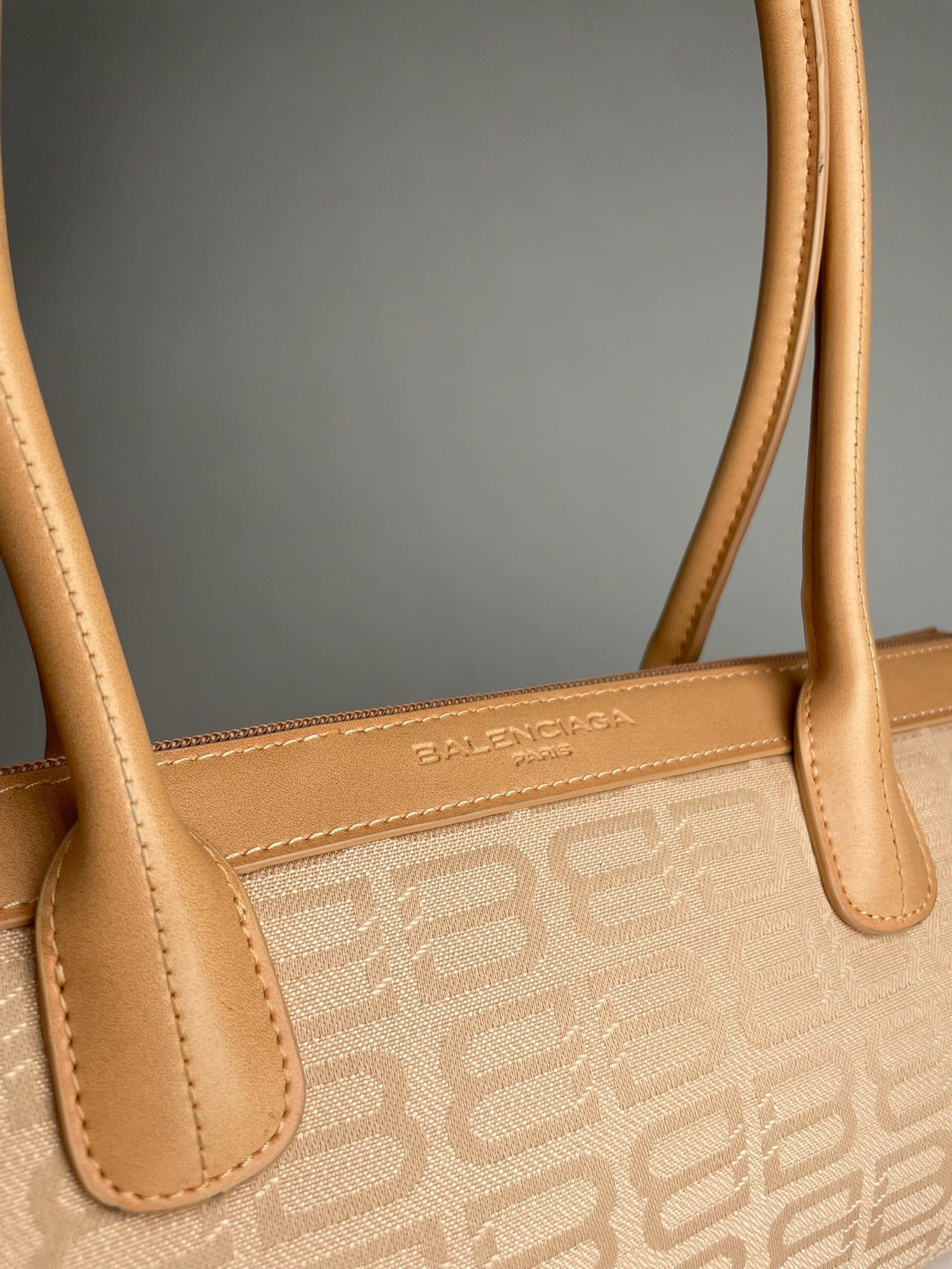 Balenciaga Vintage Monogram Handbag Beige Brown Size ONE SIZE - 5 Thumbnail