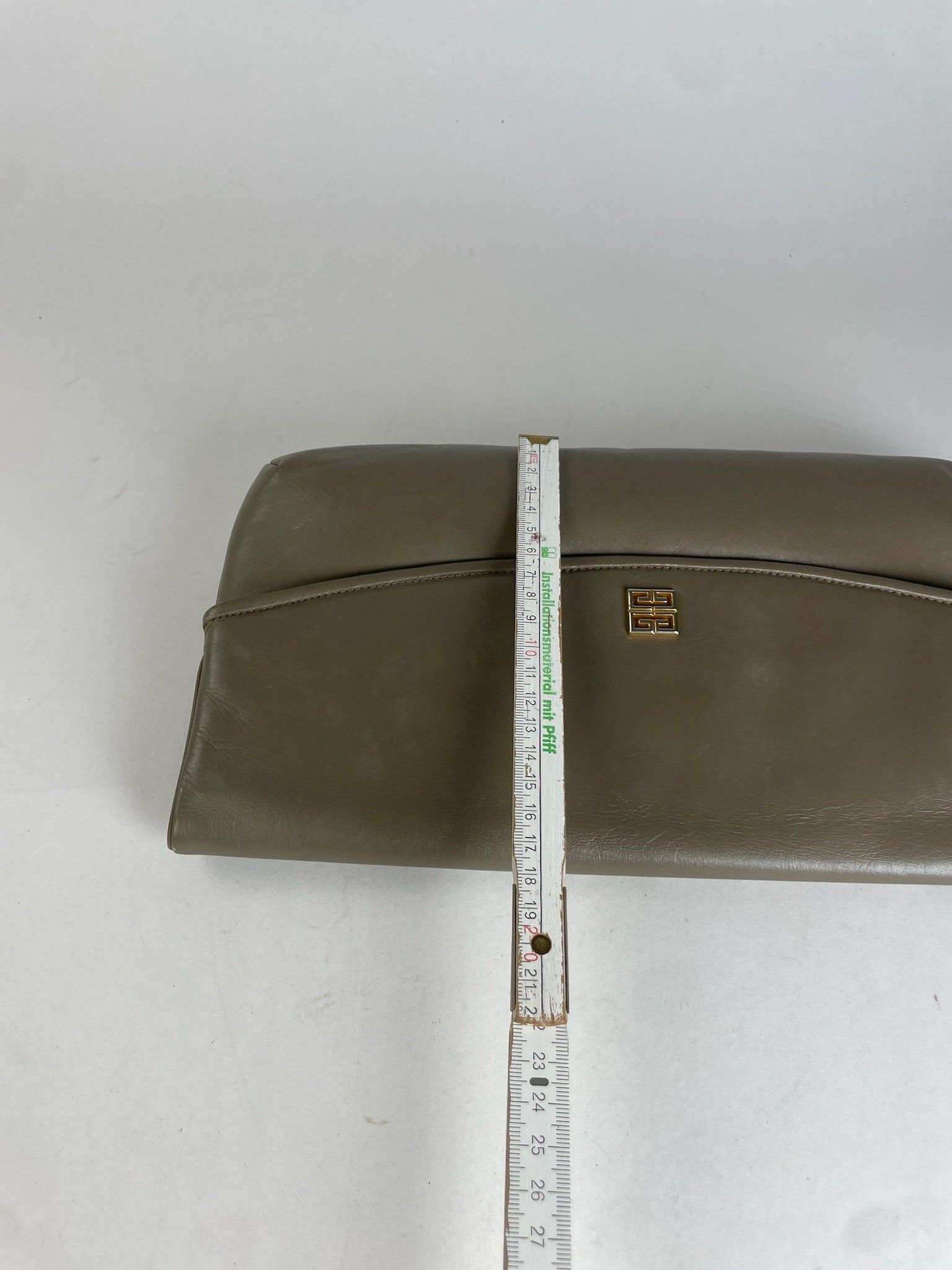 Givenchy Vintage Leather Clutch Grey Brown Size ONE SIZE - 8 Thumbnail