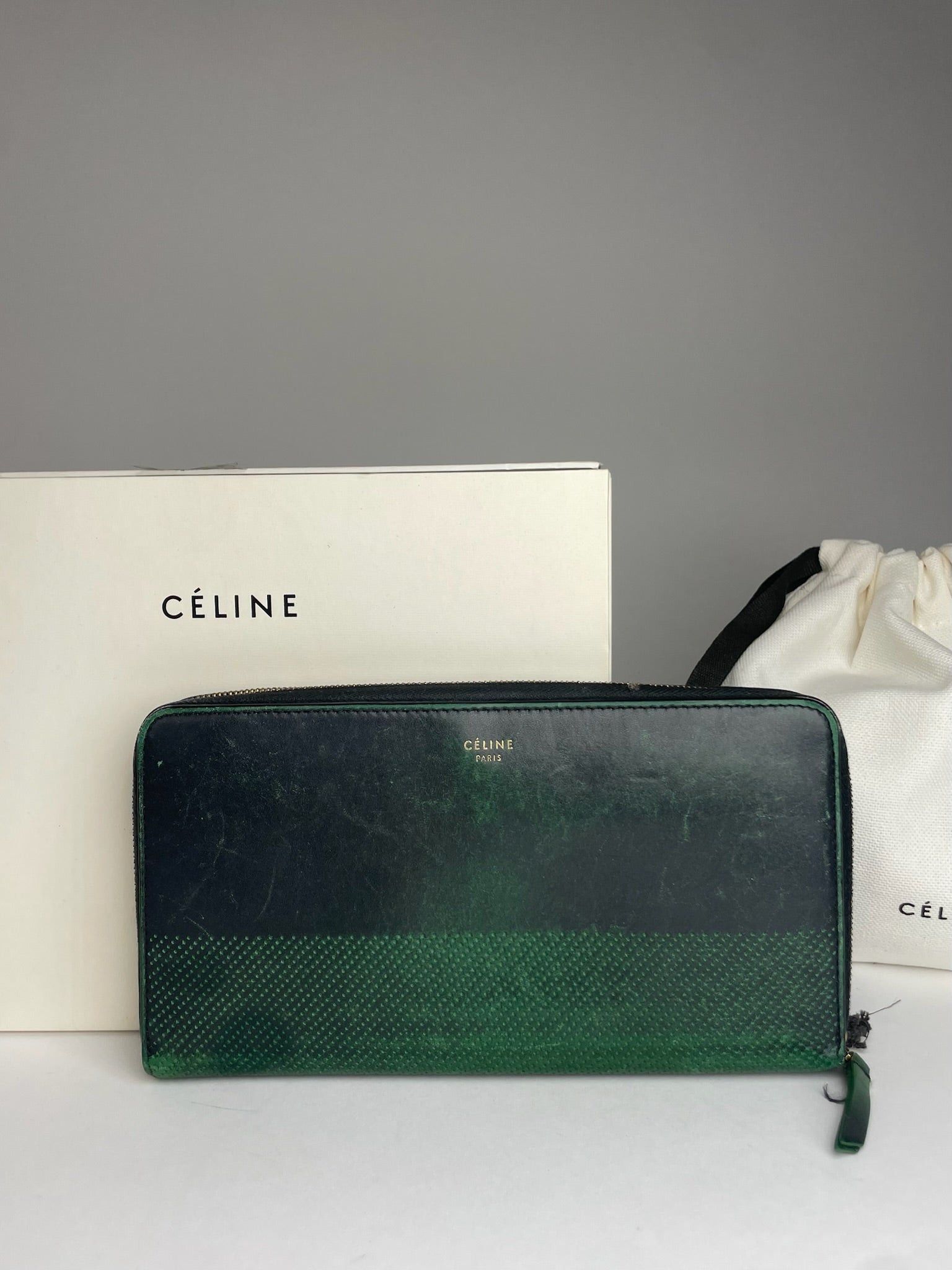 Celine Vintage Paria Leather Zippy Wallet Green Size ONE SIZE - 5 Thumbnail