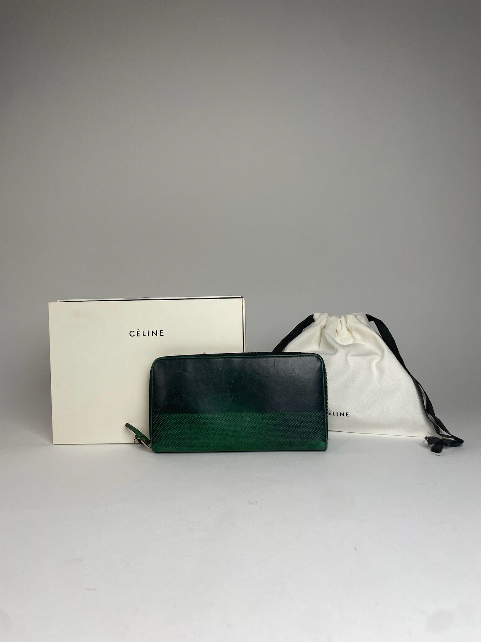 Celine Vintage Paria Leather Zippy Wallet Green Size ONE SIZE - 2 Thumbnail