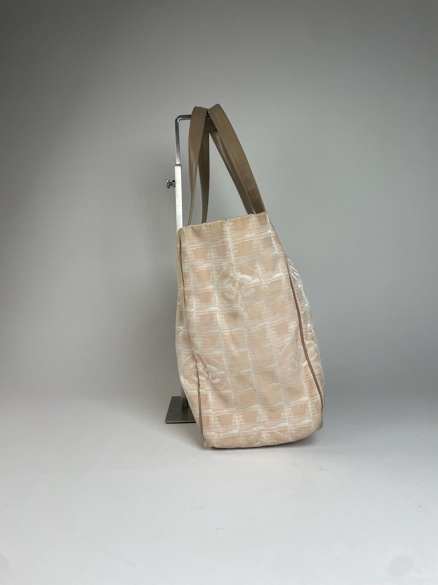 Chanel Vintage Tote Bag Beige Size ONE SIZE - 11 Thumbnail