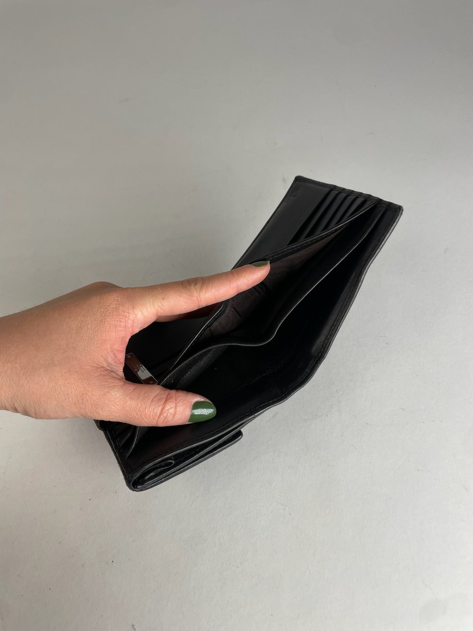 Other Vintage Gucci Monogram Leather canvas Wallet Brown Black Size ONE SIZE - 4 Thumbnail