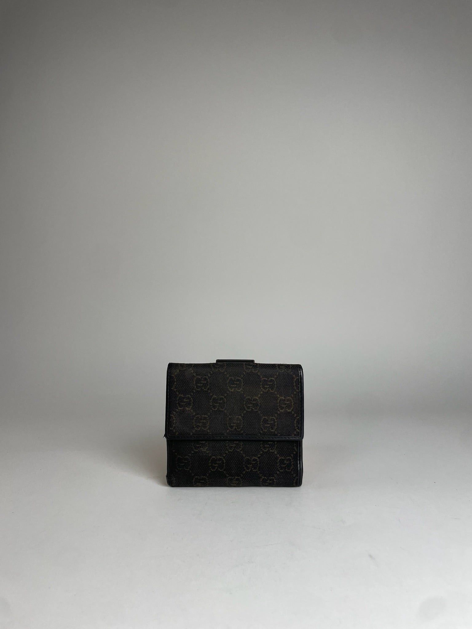 Other Vintage Gucci Monogram Leather canvas Wallet Brown Black Size ONE SIZE - 8 Thumbnail