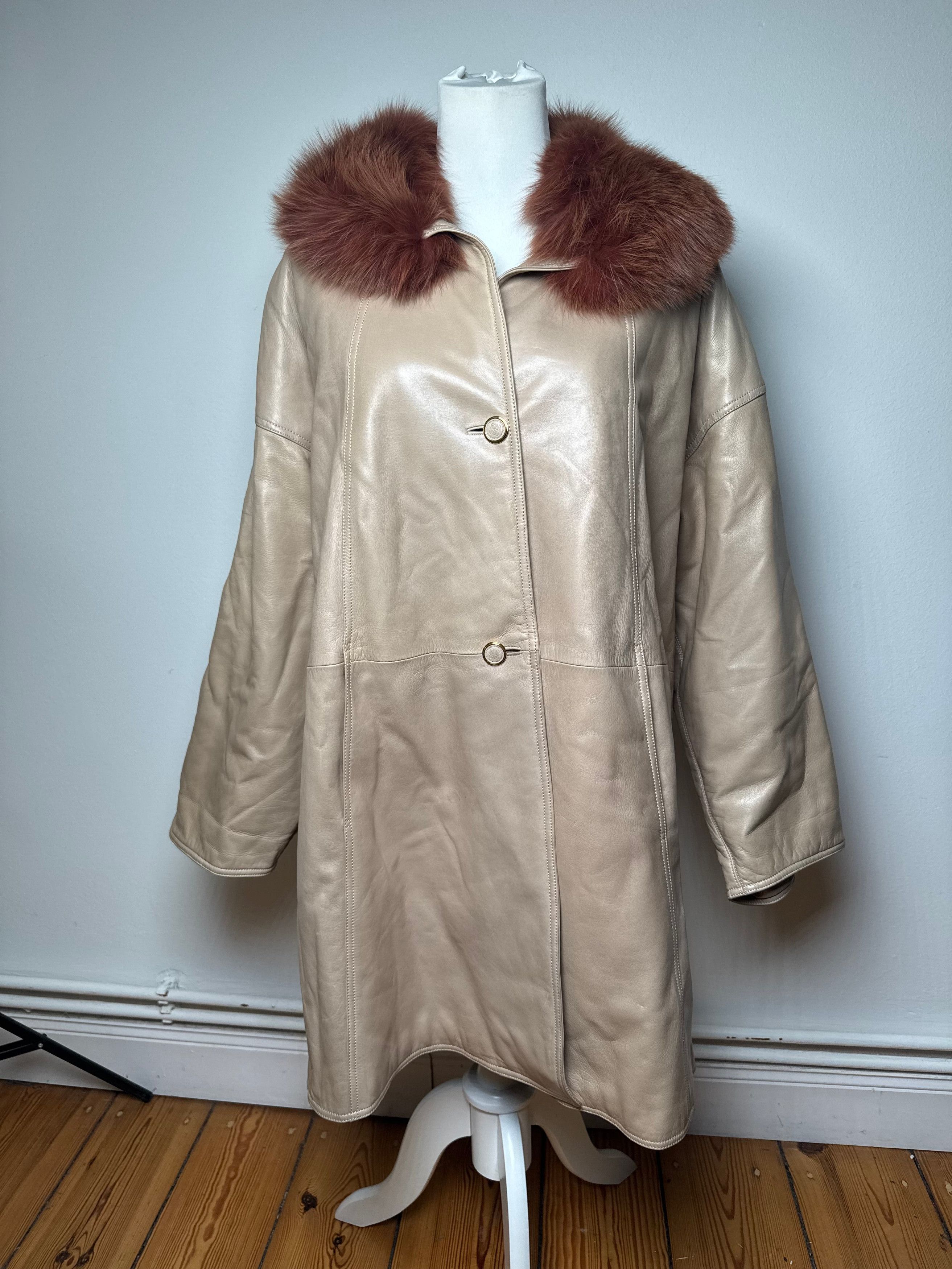 Loewe Vintage Madrid Leather Fur Coat 38/M Beige Brown Size S / US 4 / IT 40 - 9 Thumbnail