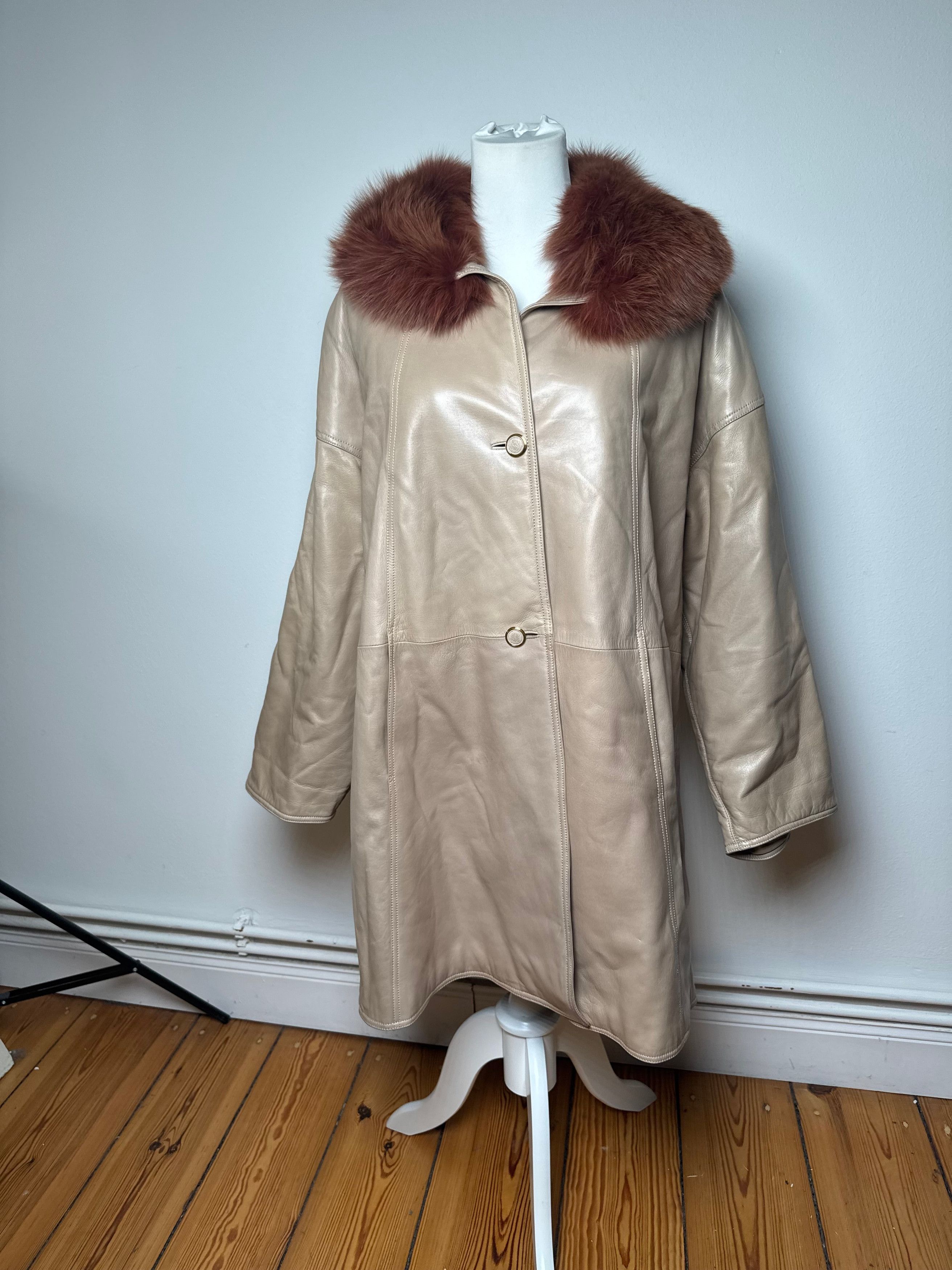 Loewe Vintage Madrid Leather Fur Coat 38/M Beige Brown Size S / US 4 / IT 40 - 14 Thumbnail