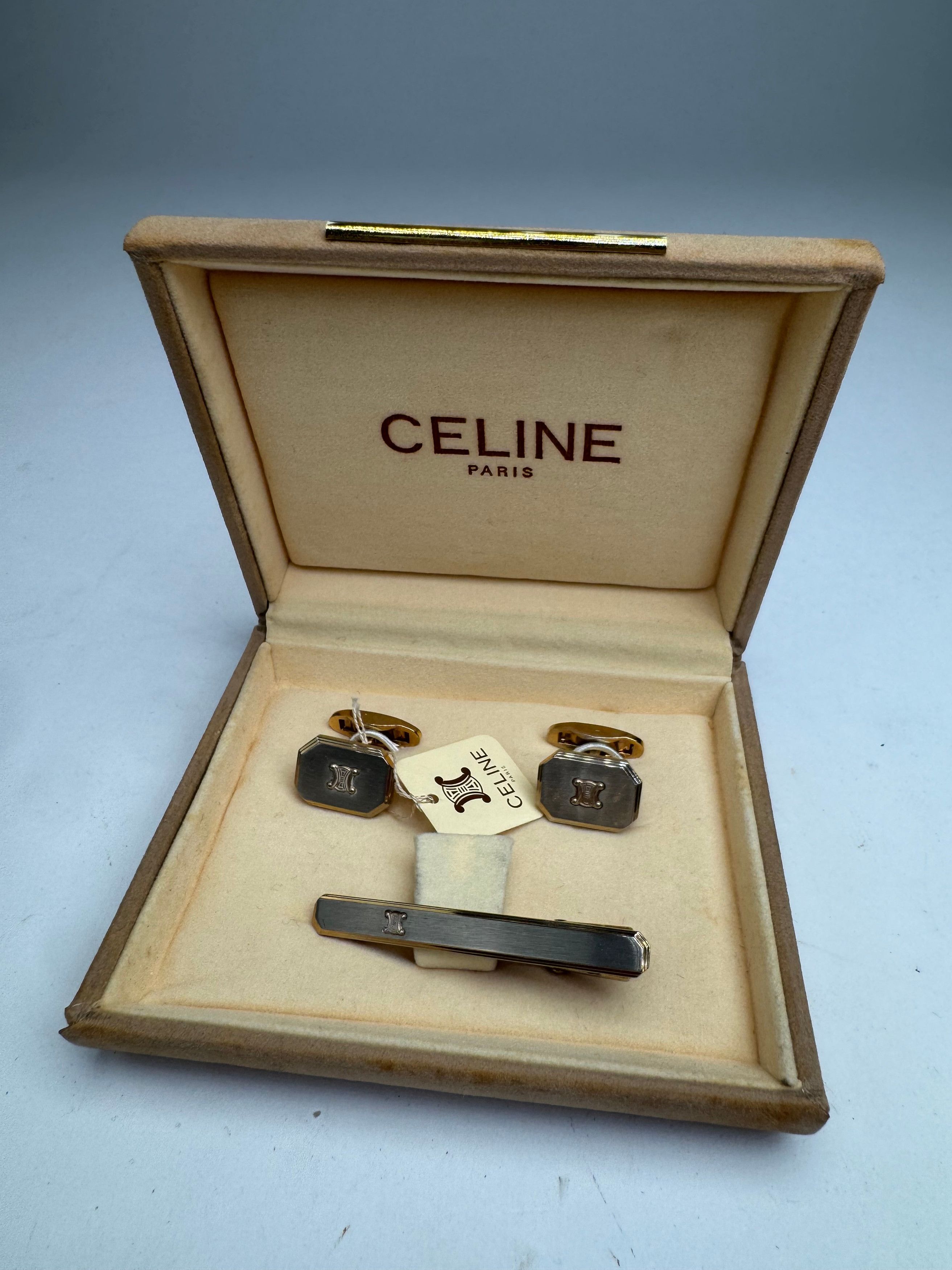 Celine Vintage Paris Triomphe Logo Metal Clamp, cufflinks Set Silve Size ONE SIZE - 2 Thumbnail