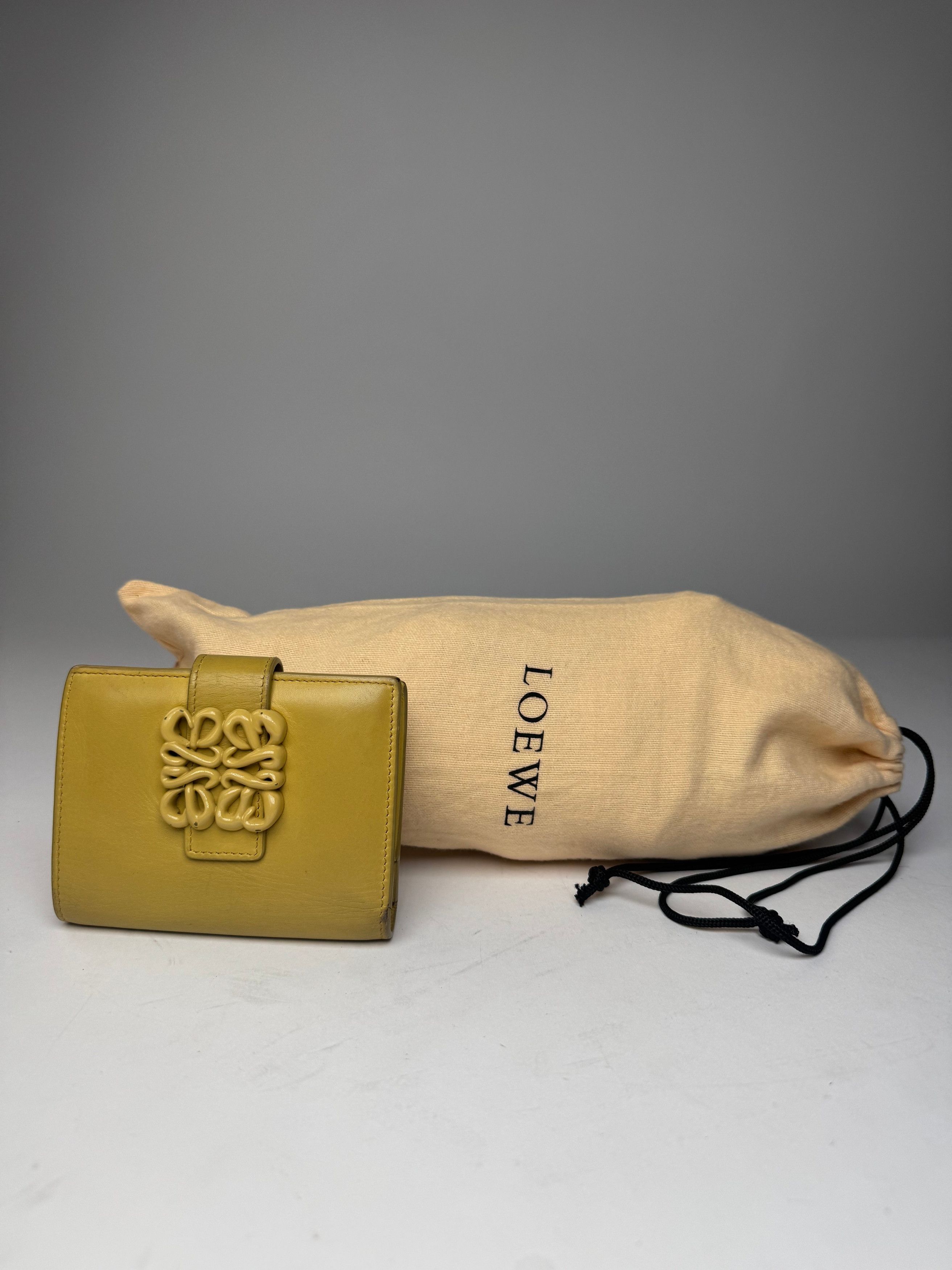 Loewe Vintage Anagram Logo Leather Wallet Yellow Size ONE SIZE - 12 Thumbnail