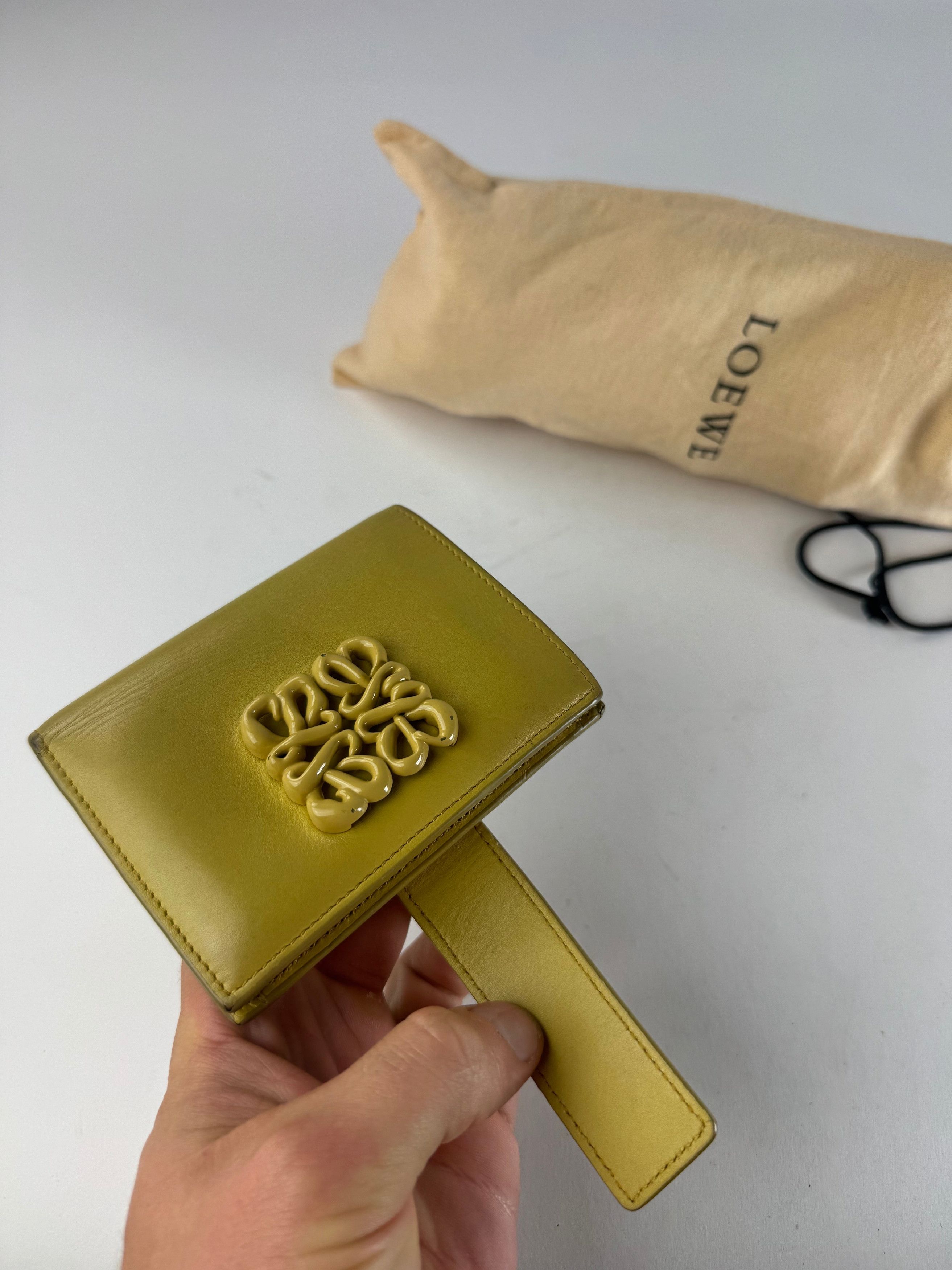Loewe Vintage Anagram Logo Leather Wallet Yellow Size ONE SIZE - 4 Thumbnail