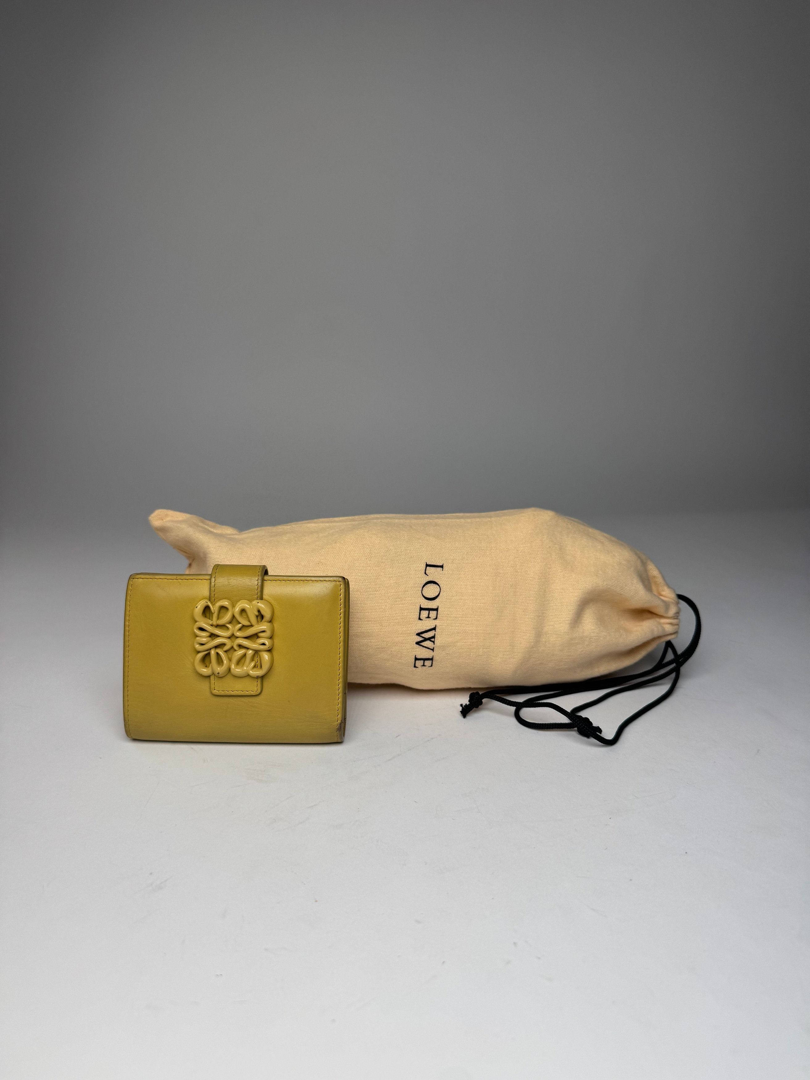 Loewe Vintage Anagram Logo Leather Wallet Yellow Size ONE SIZE - 3 Thumbnail